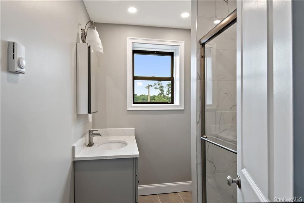 122 Commerce Street 5 Property Photo 5
