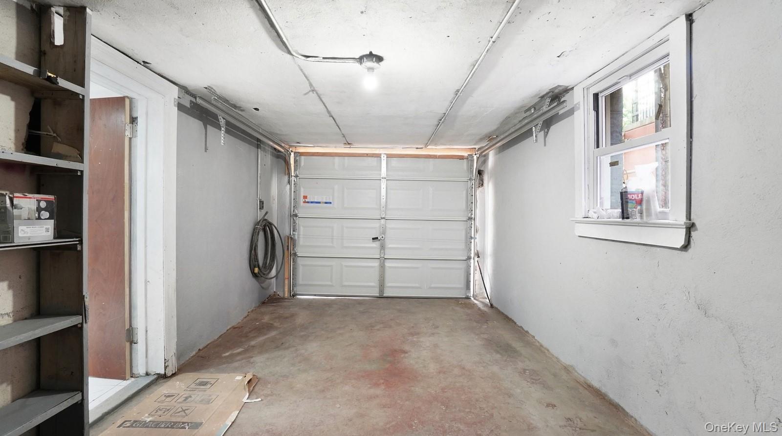 2729 Paulding Avenue Property Photo 26