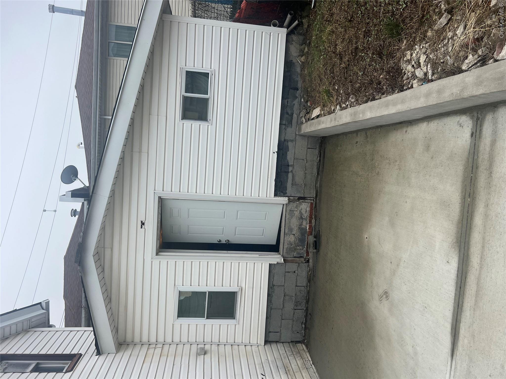 303 Beach 84th Street Property Photo 14