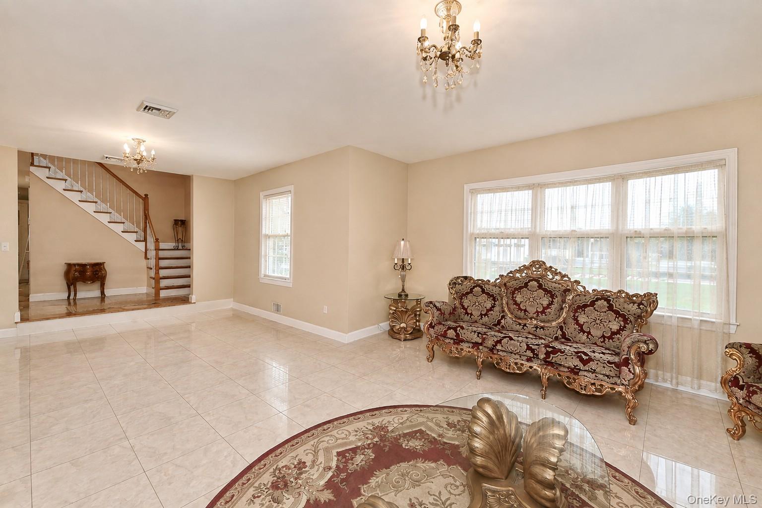 303 Westchester Avenue Property Photo 15