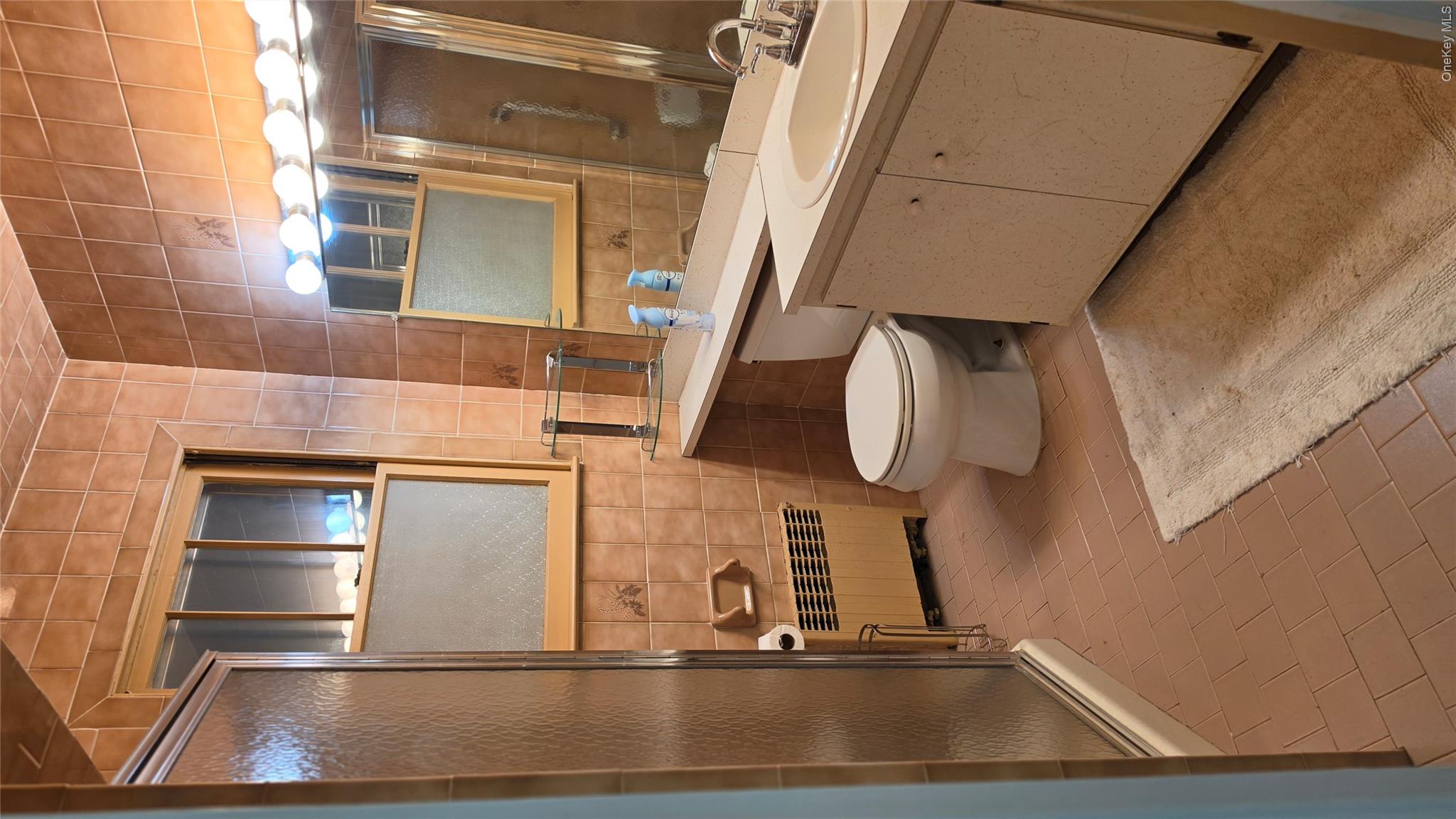 27 Haines Boulevard Property Photo 10