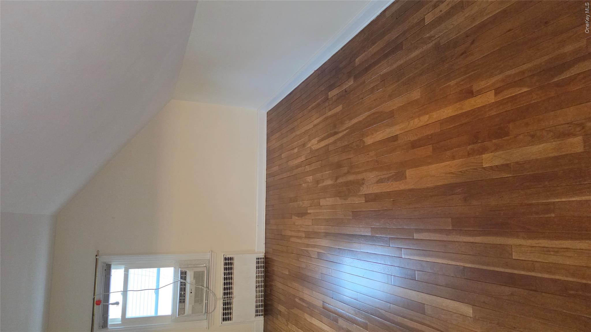 27 Haines Boulevard Property Photo 14
