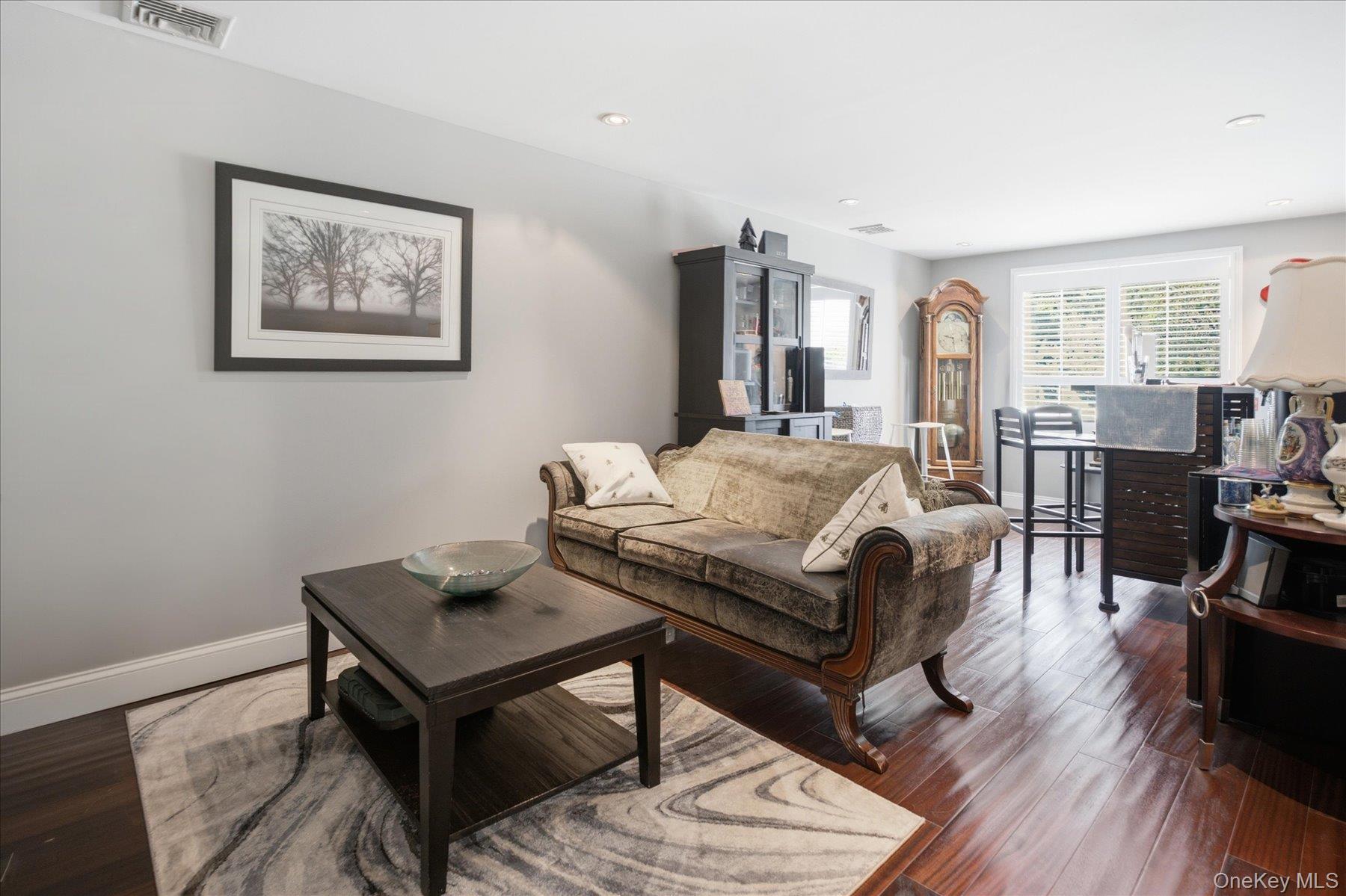 4 Fairlane Drive Property Photo 15
