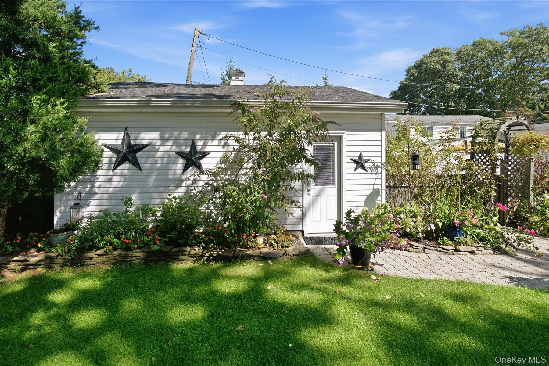 4 Fairlane Drive Property Photo 42