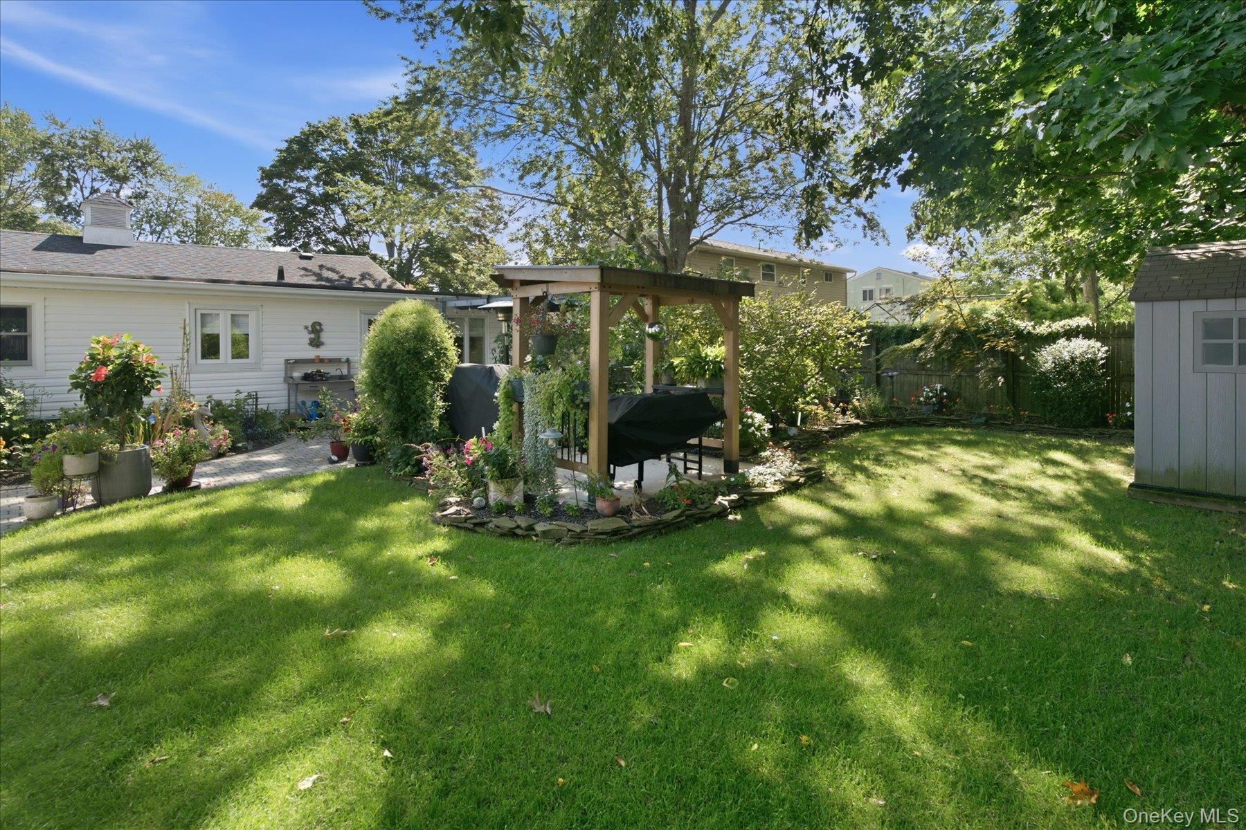 4 Fairlane Drive Property Photo 44
