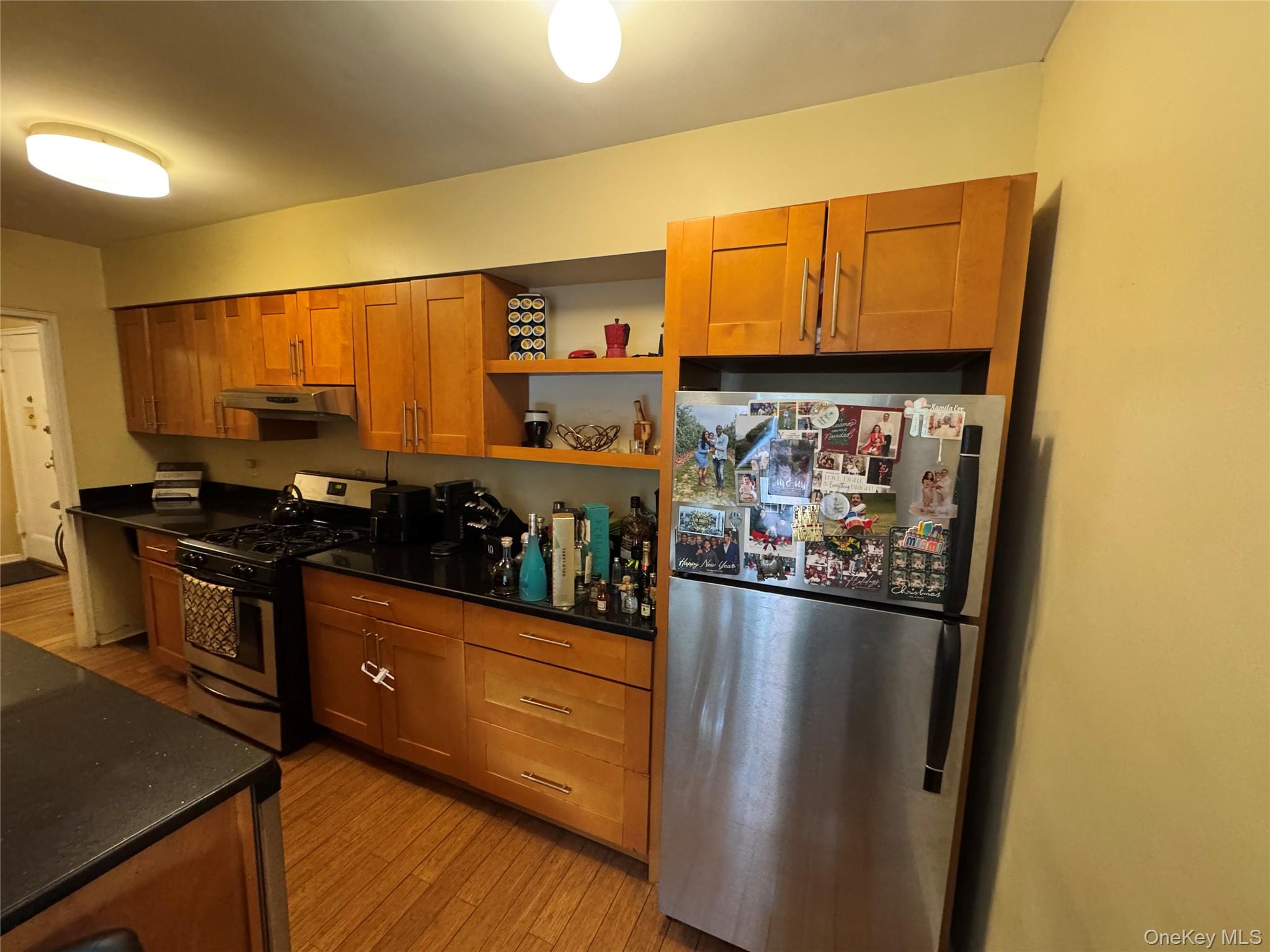 145 Smith D21 Property Photo 5