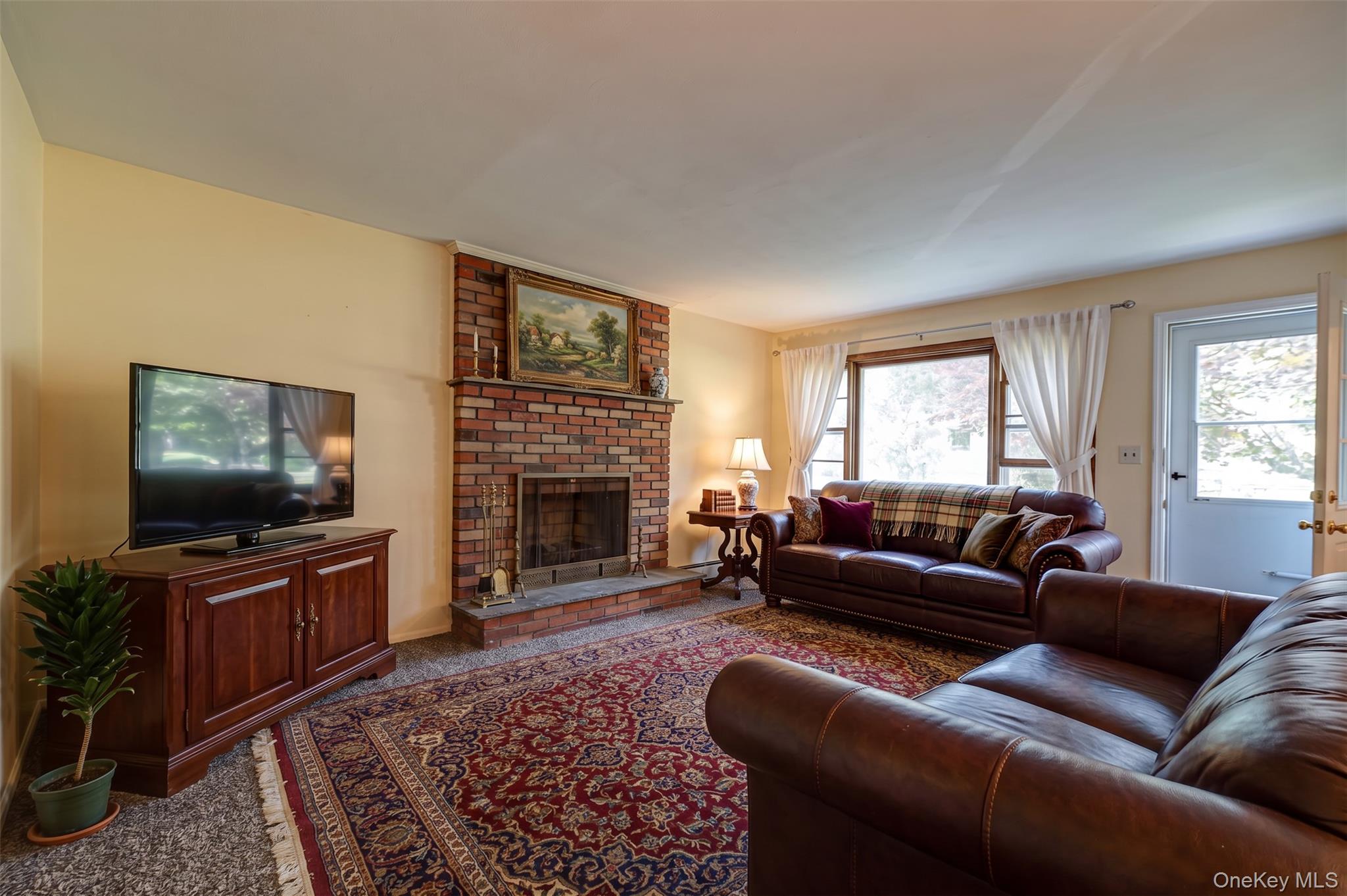 146 Carley Avenue Property Photo 5