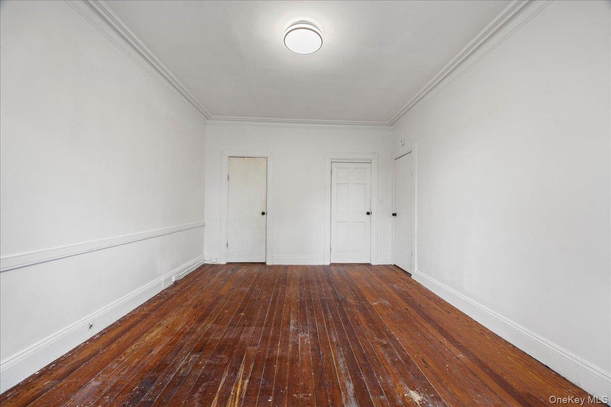 512 Warburton Avenue Property Photo 20