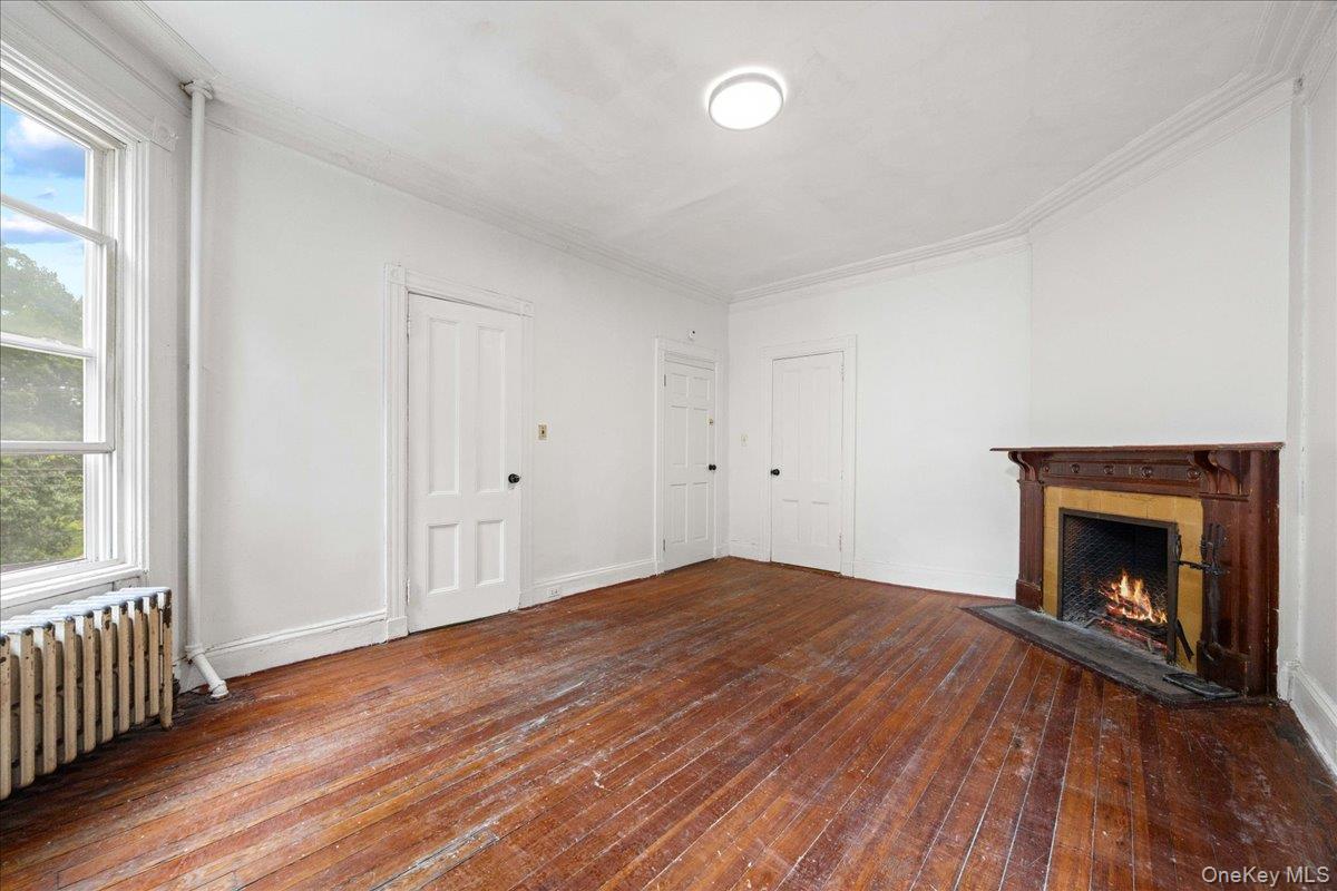 512 Warburton Avenue Property Photo 24