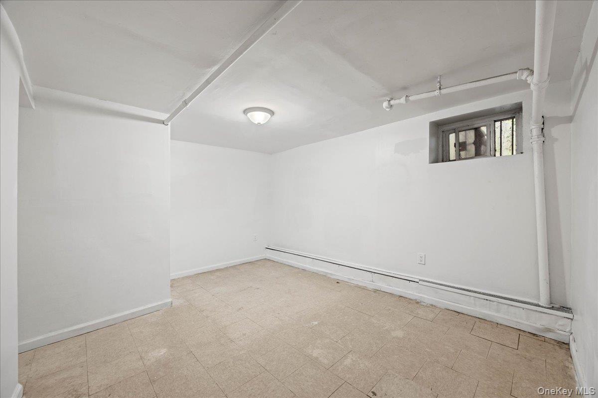512 Warburton Avenue Property Photo 34