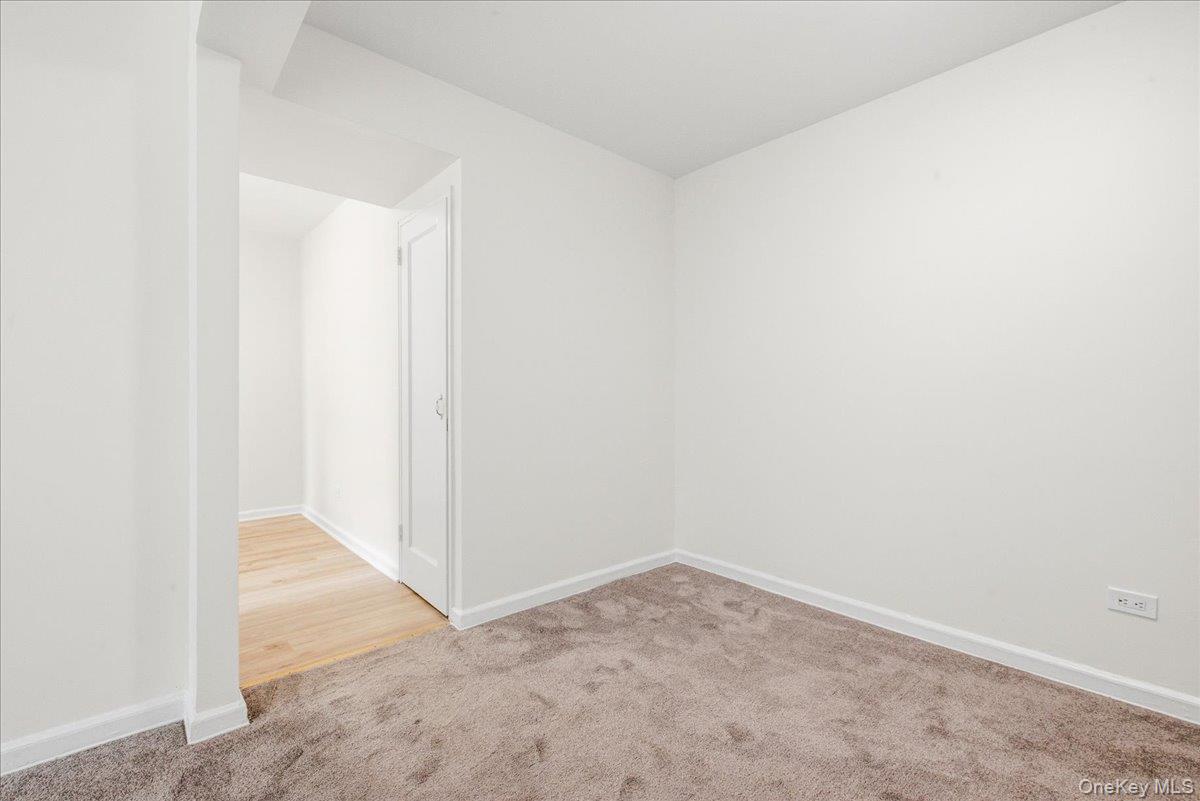 82-40 Austin Street 6b Property Photo 12