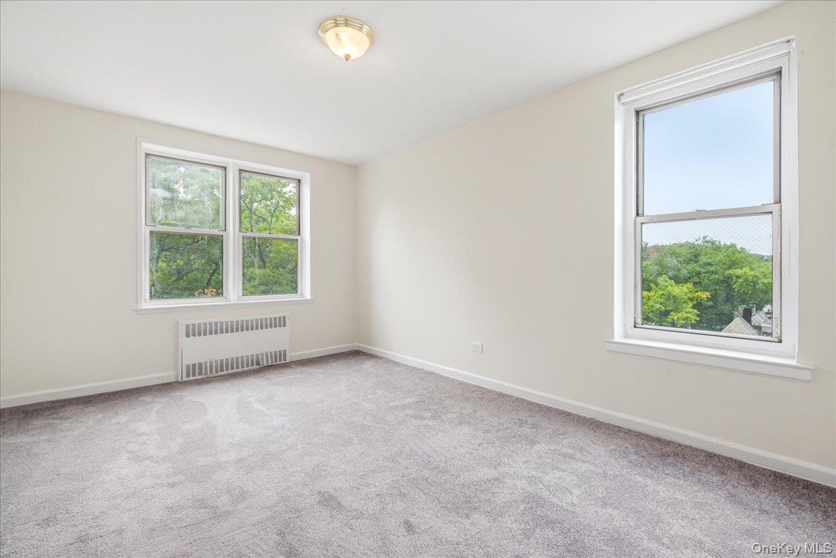 82-40 Austin Street 6b Property Photo 22