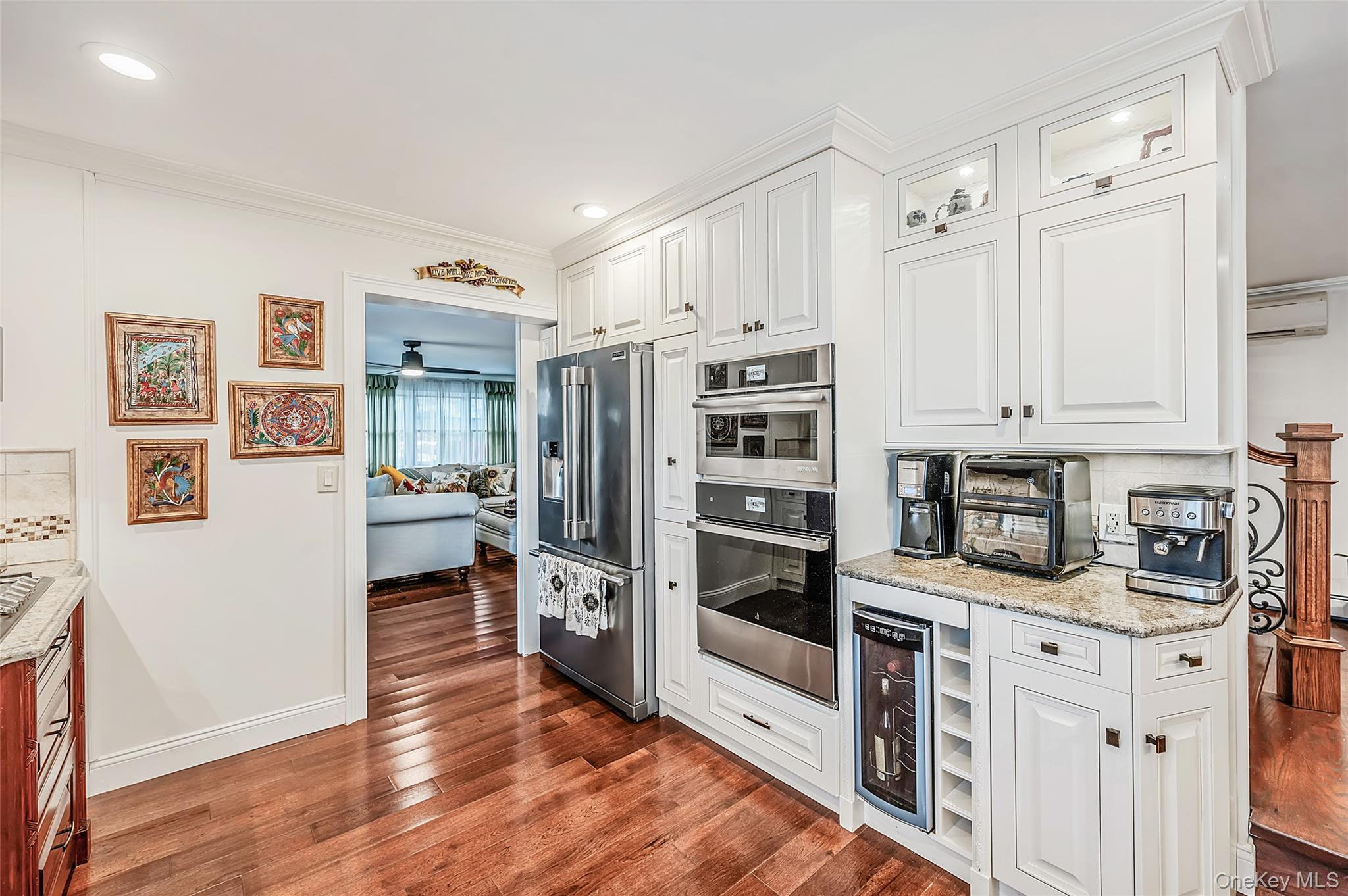 9 Perry Place Property Photo 11