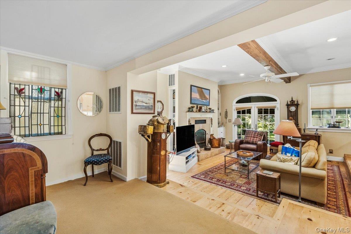16 Stuart Avenue Property Photo 8