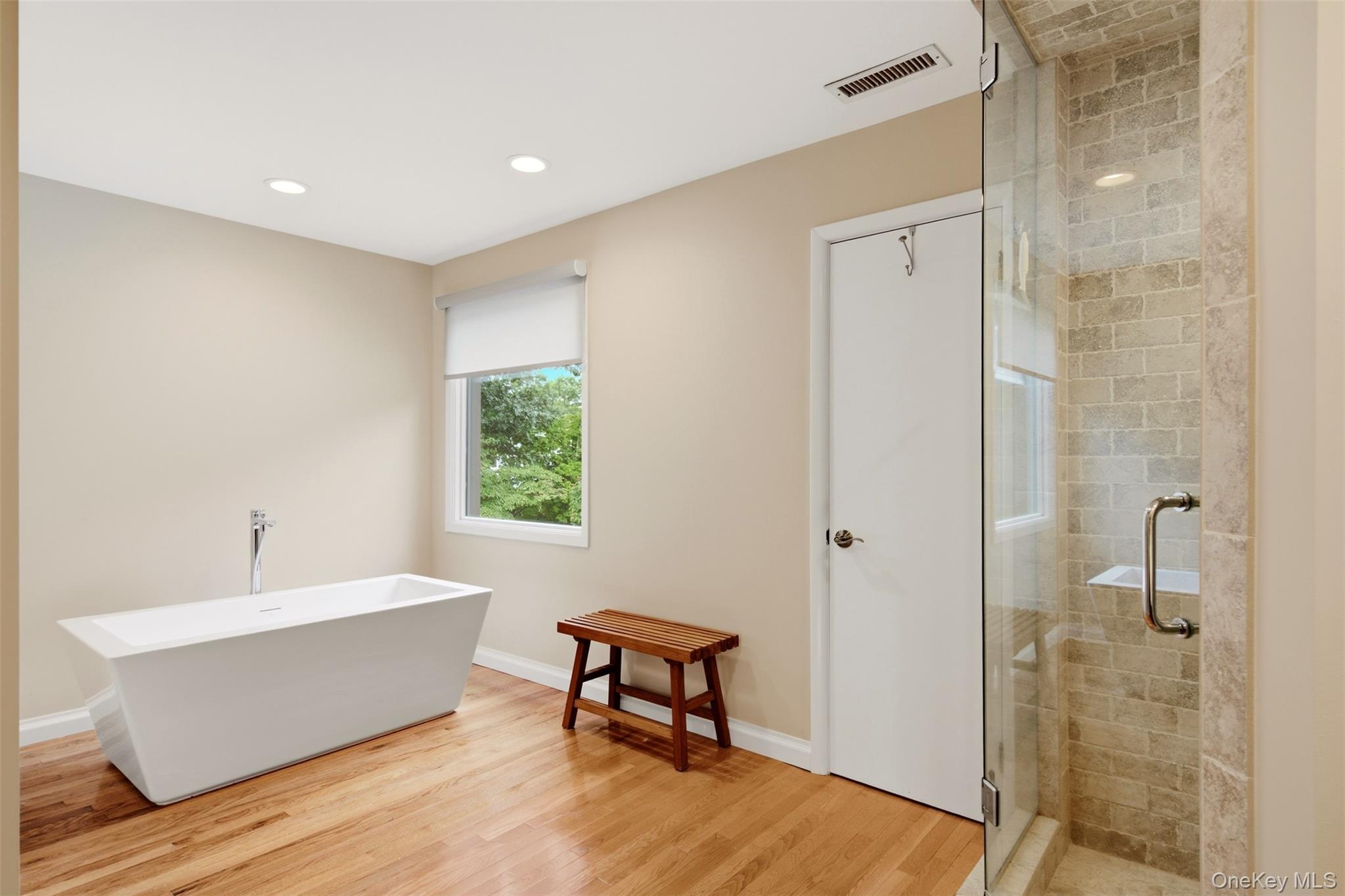 6 Target Rock Drive Property Photo 20