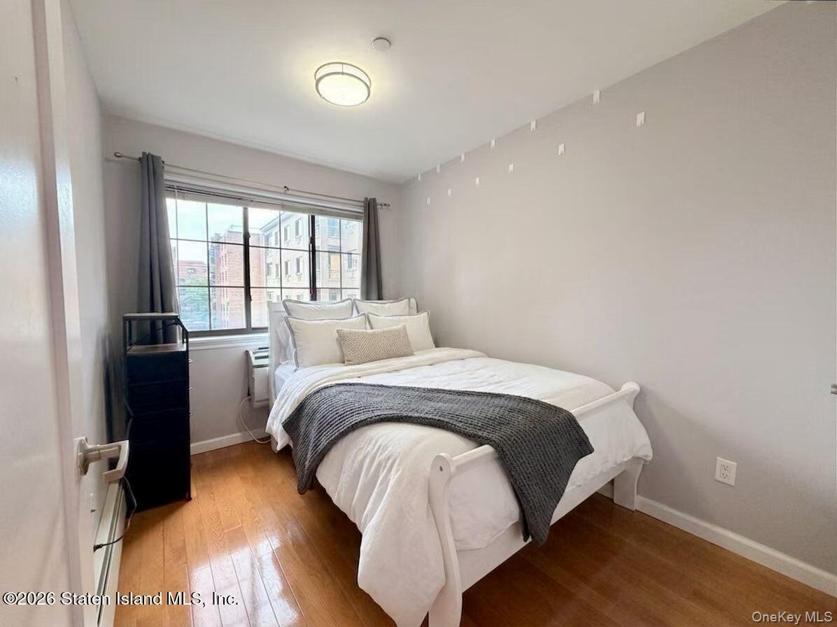 144-85 Roosevelt Avenue 3e Property Photo 2