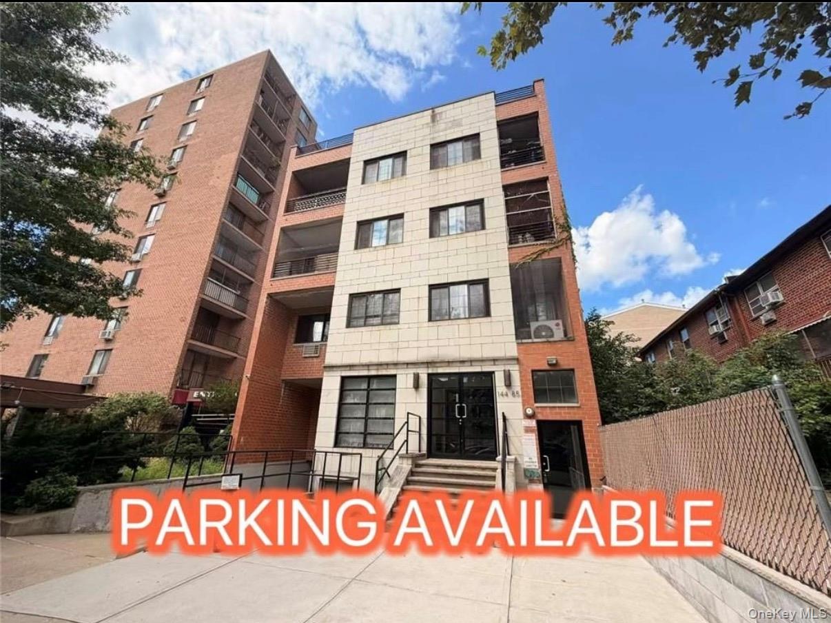 144-85 Roosevelt Avenue 3e Property Photo 1