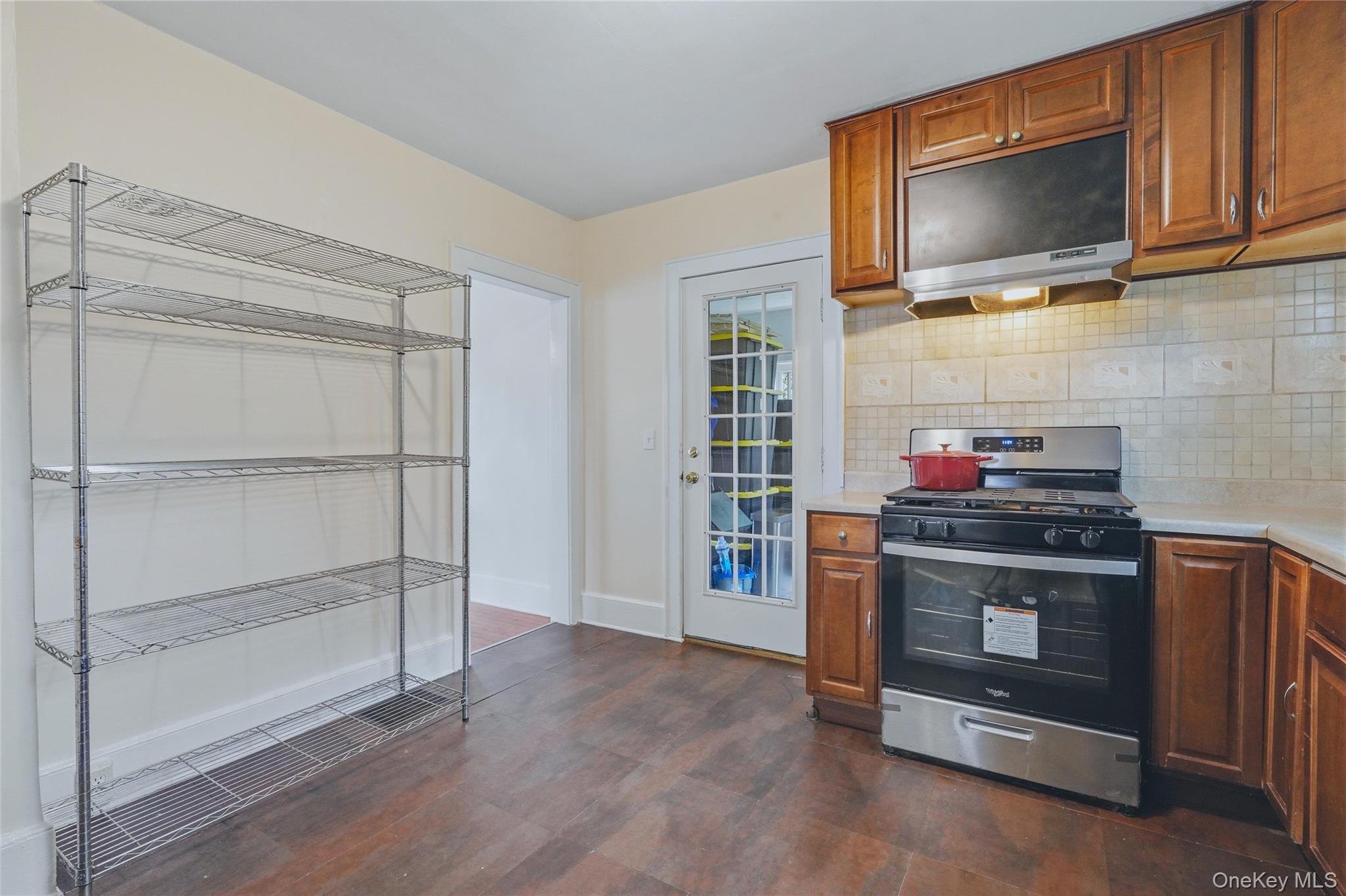 41 Irwin Avenue Property Photo 8