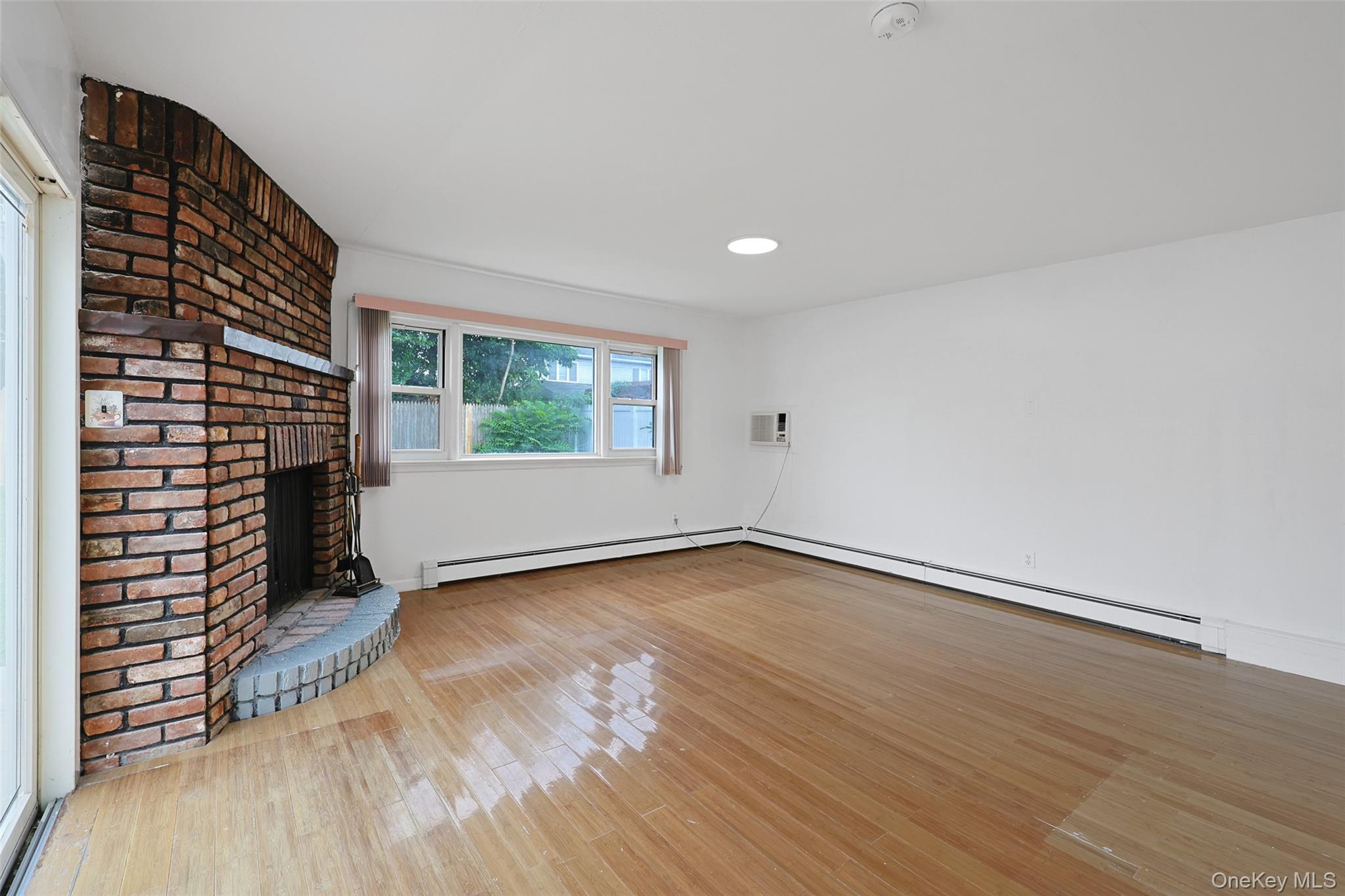 82 Lantern Road Property Photo 10