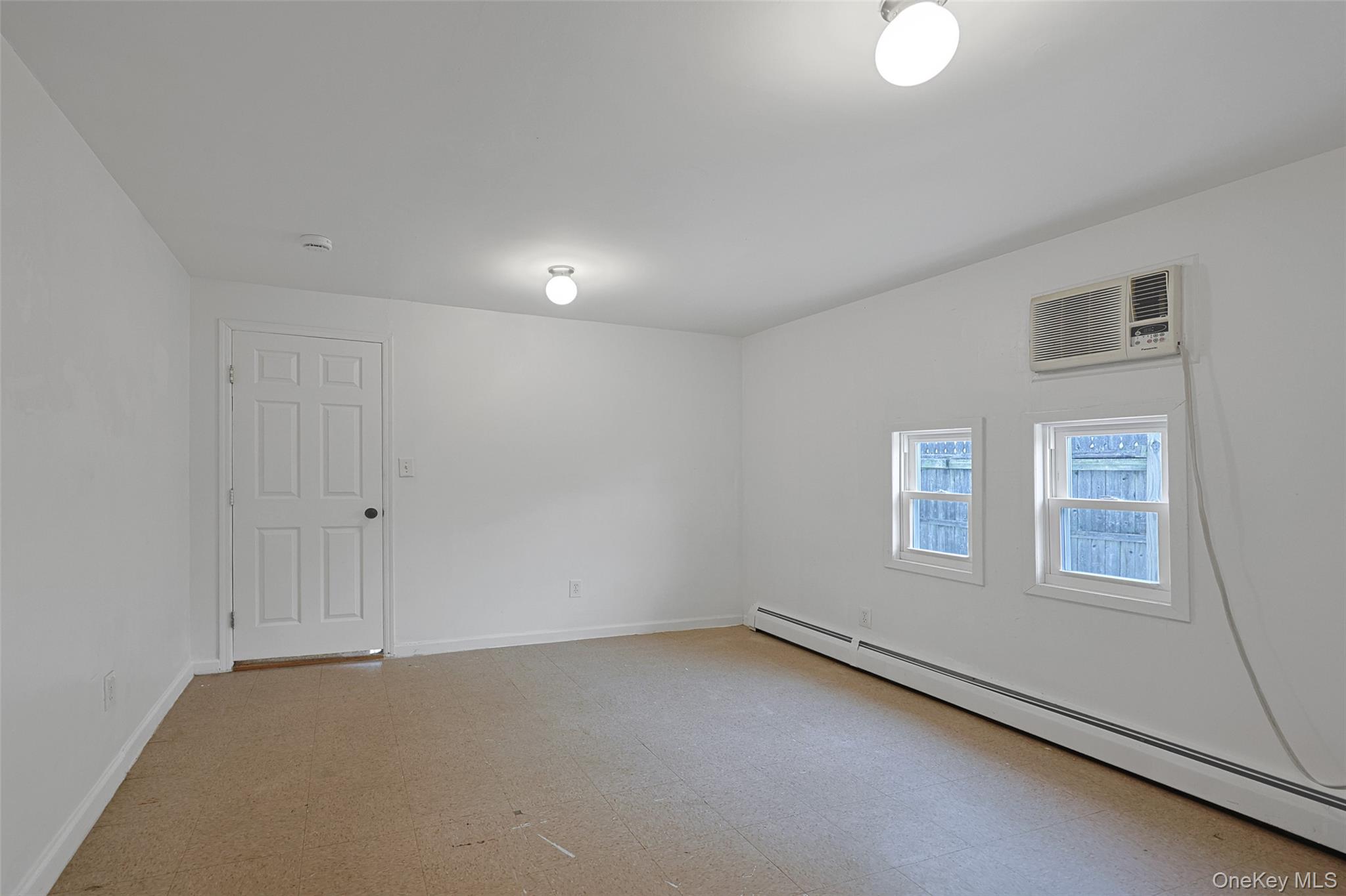 82 Lantern Road Property Photo 13