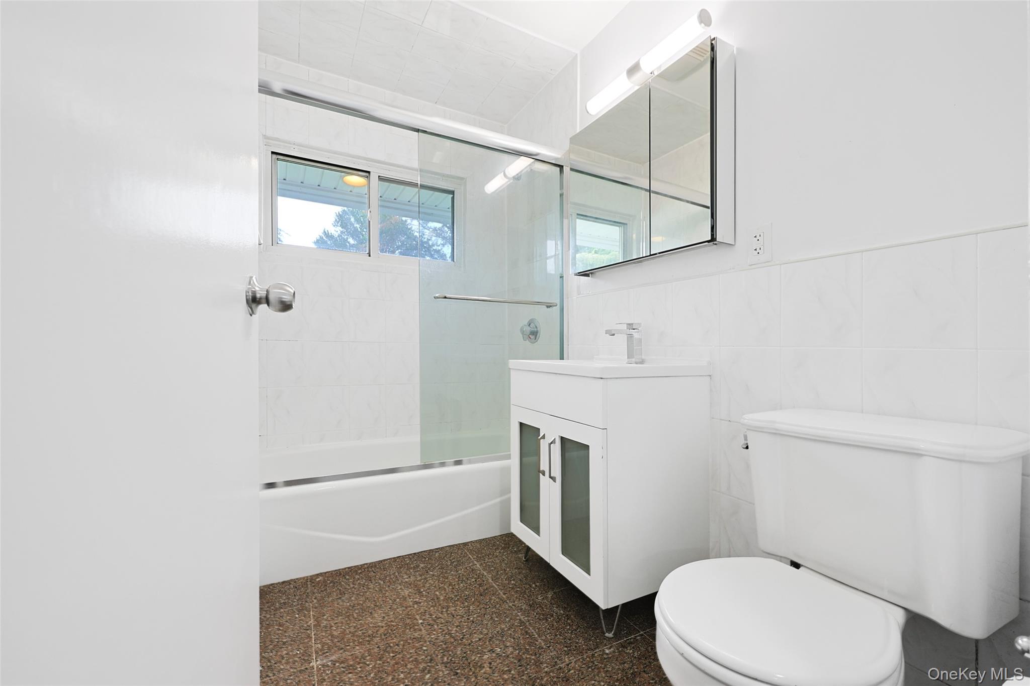 82 Lantern Road Property Photo 15