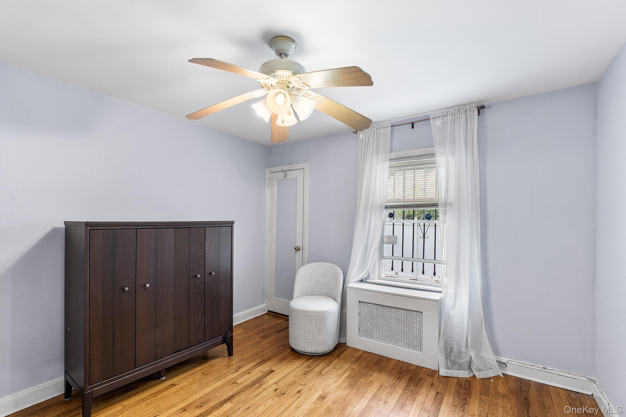 711 Charter Court Property Photo 19