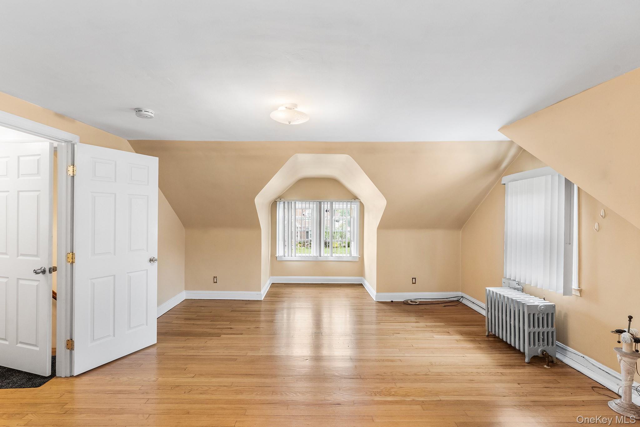 711 Charter Court Property Photo 22