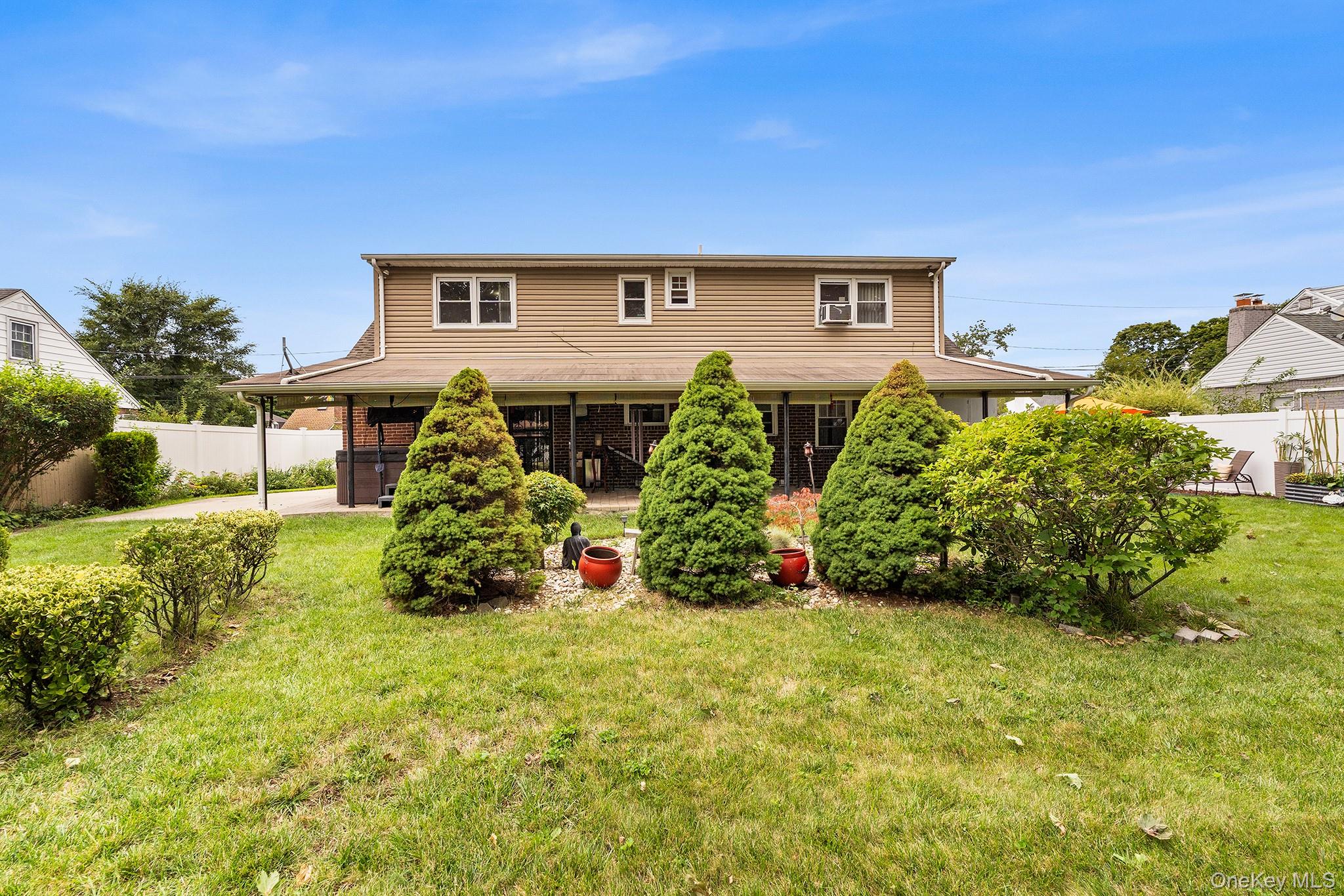 711 Charter Court Property Photo 39