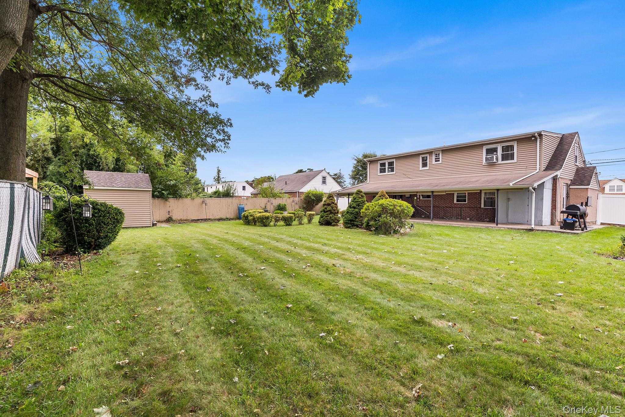 711 Charter Court Property Photo 40