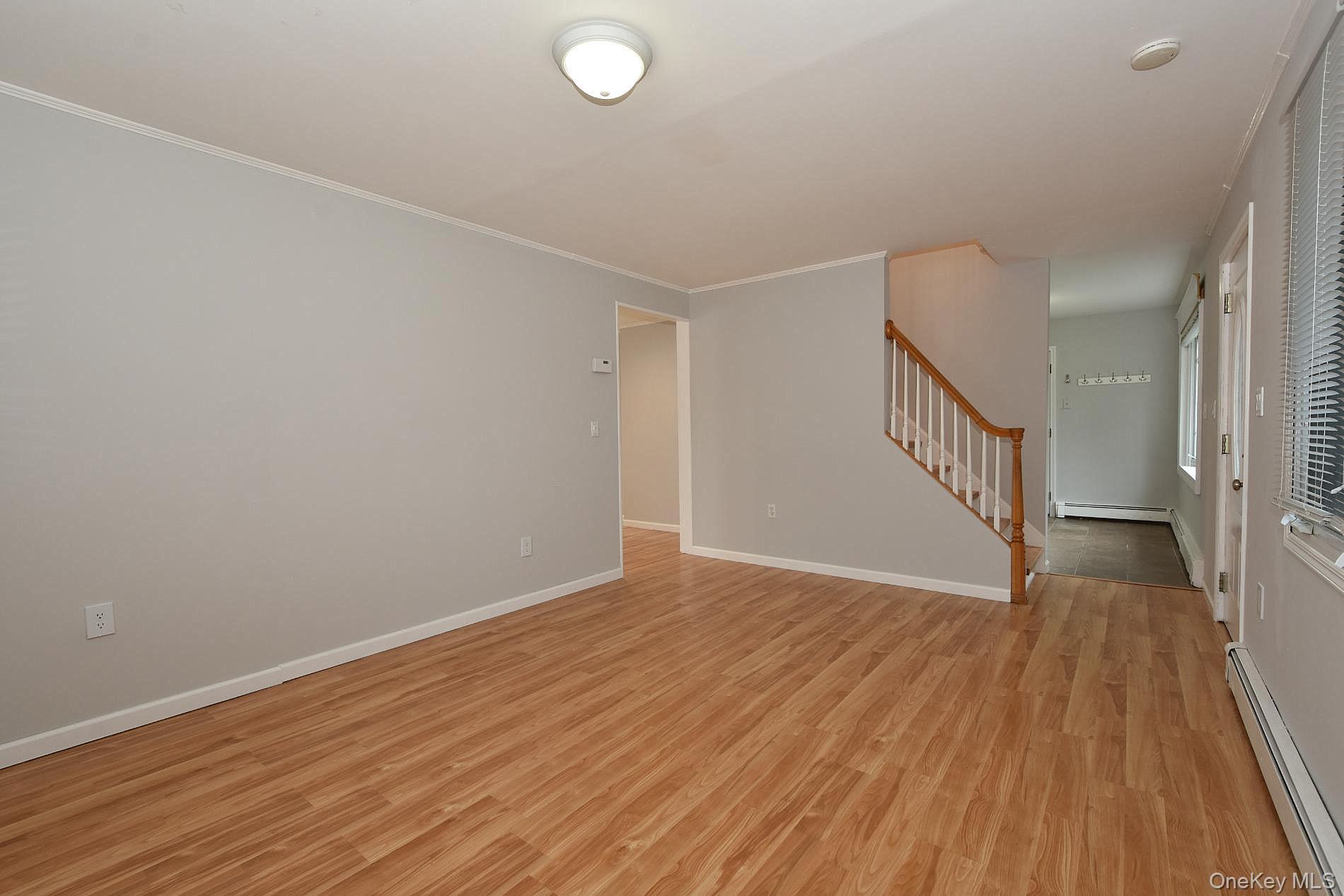 7 Swan Lane Property Photo 10