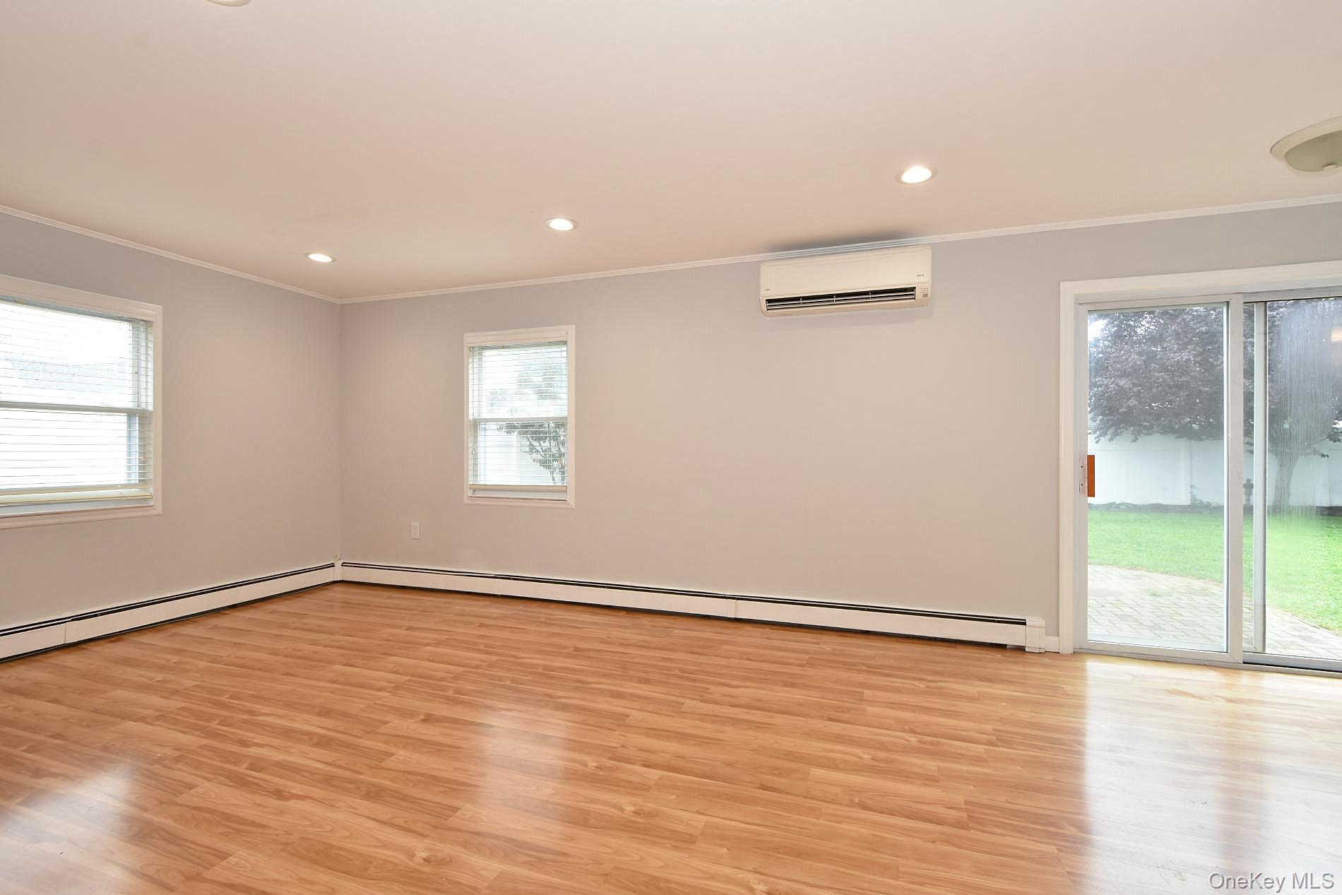 7 Swan Lane Property Photo 12