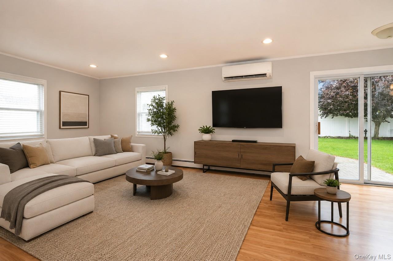 7 Swan Lane Property Photo 13