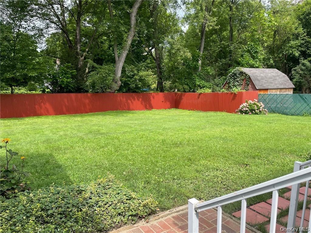 17 Kinderhook Drive Property Photo 14