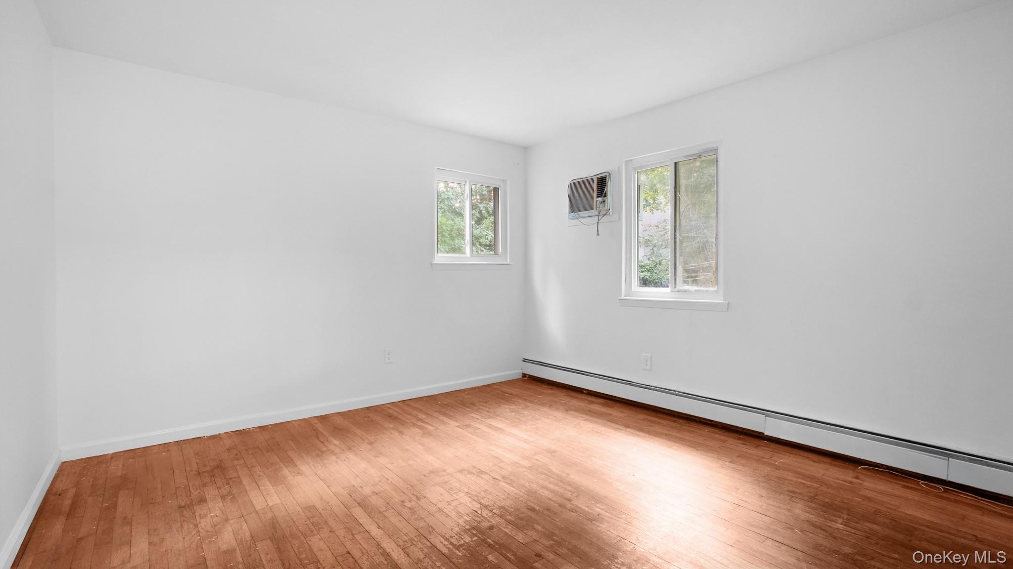 465 Clift Street Property Photo 5
