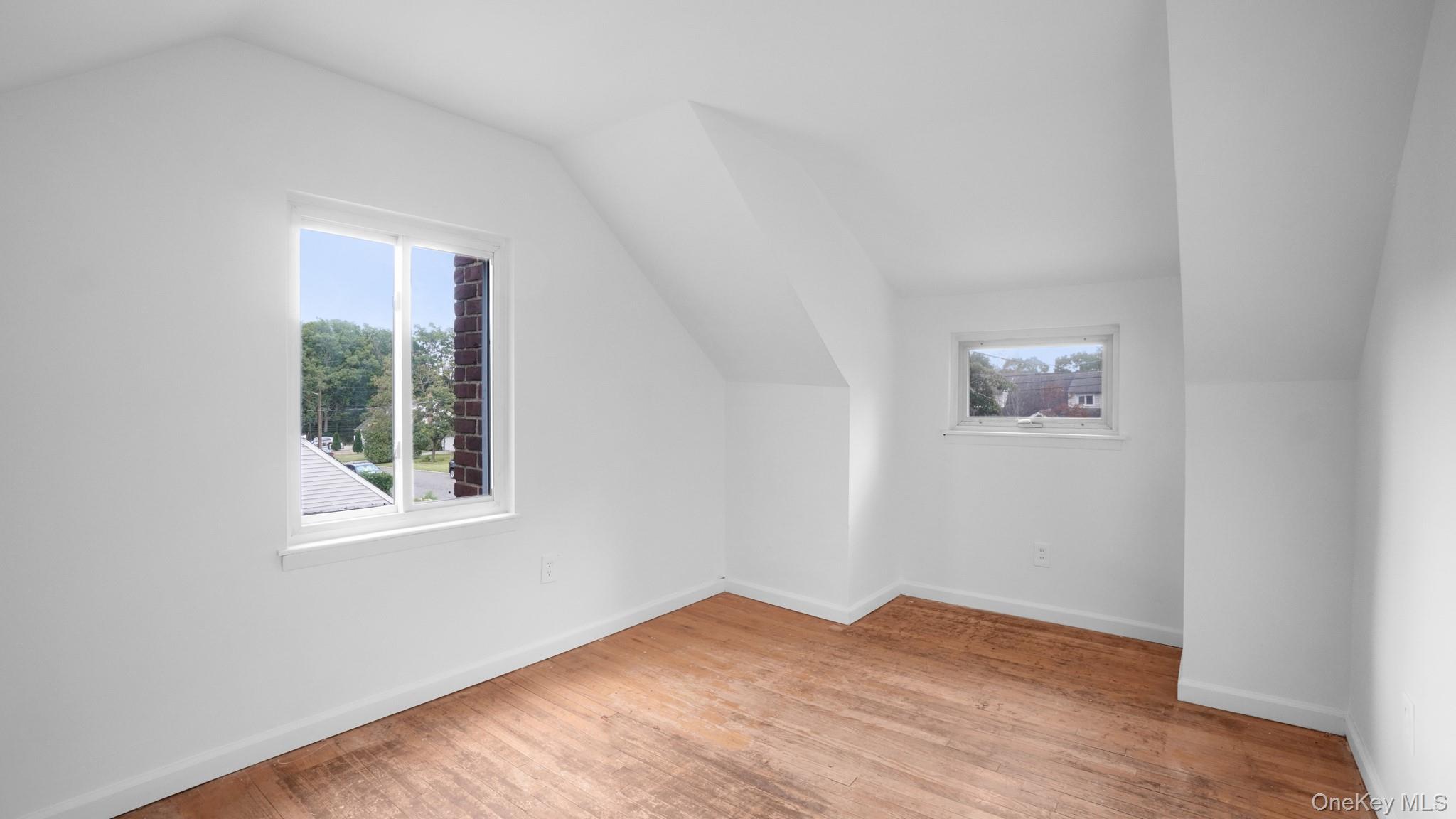 465 Clift Street Property Photo 10