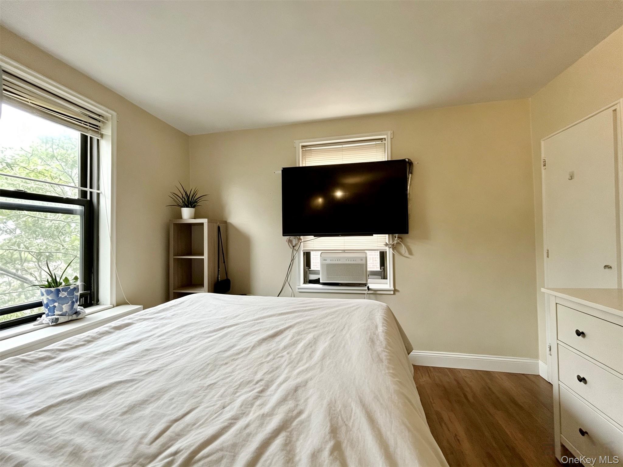 15020 71st Avenue 6j Property Photo 9