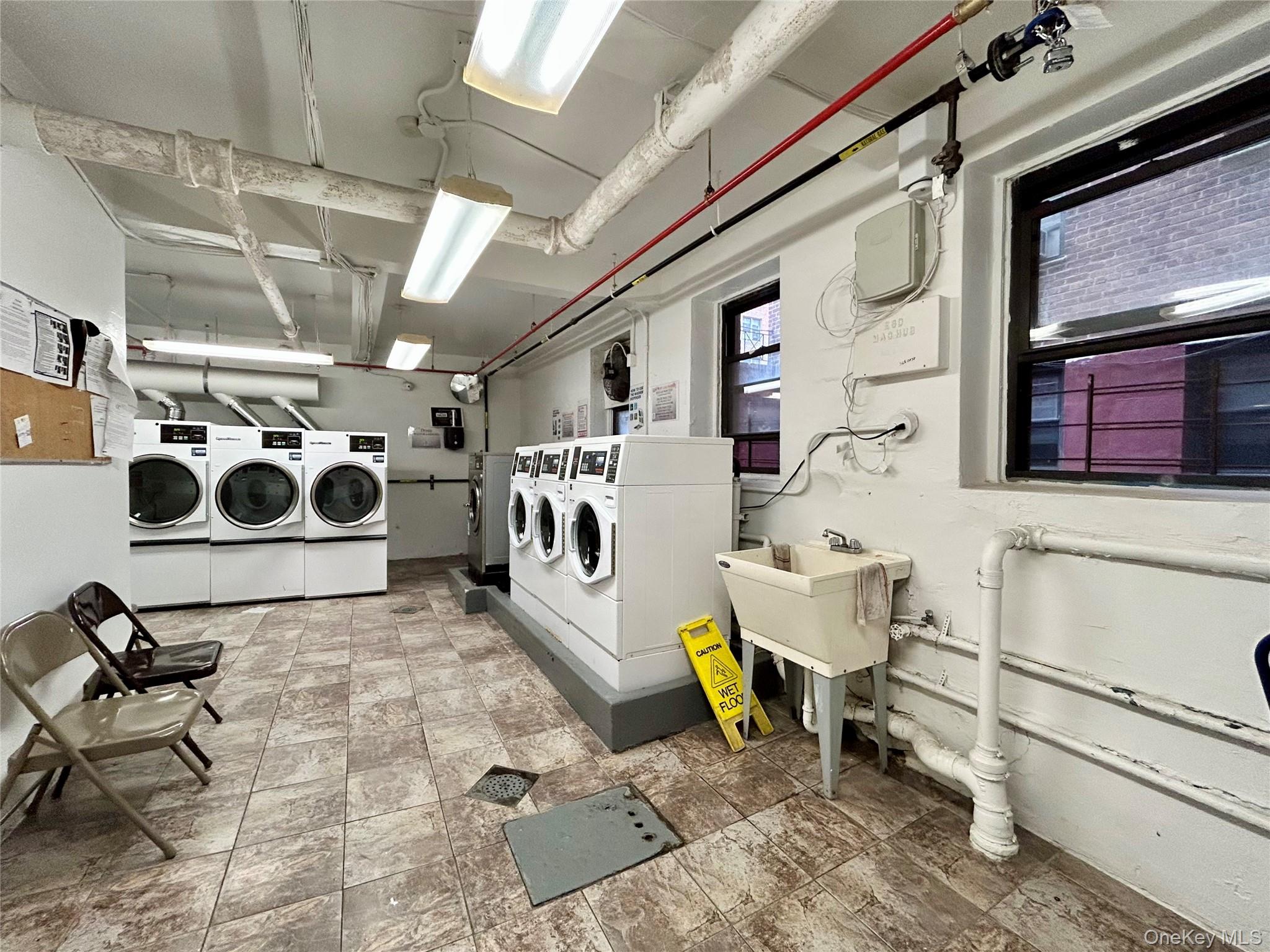 15020 71st Avenue 6j Property Photo 17