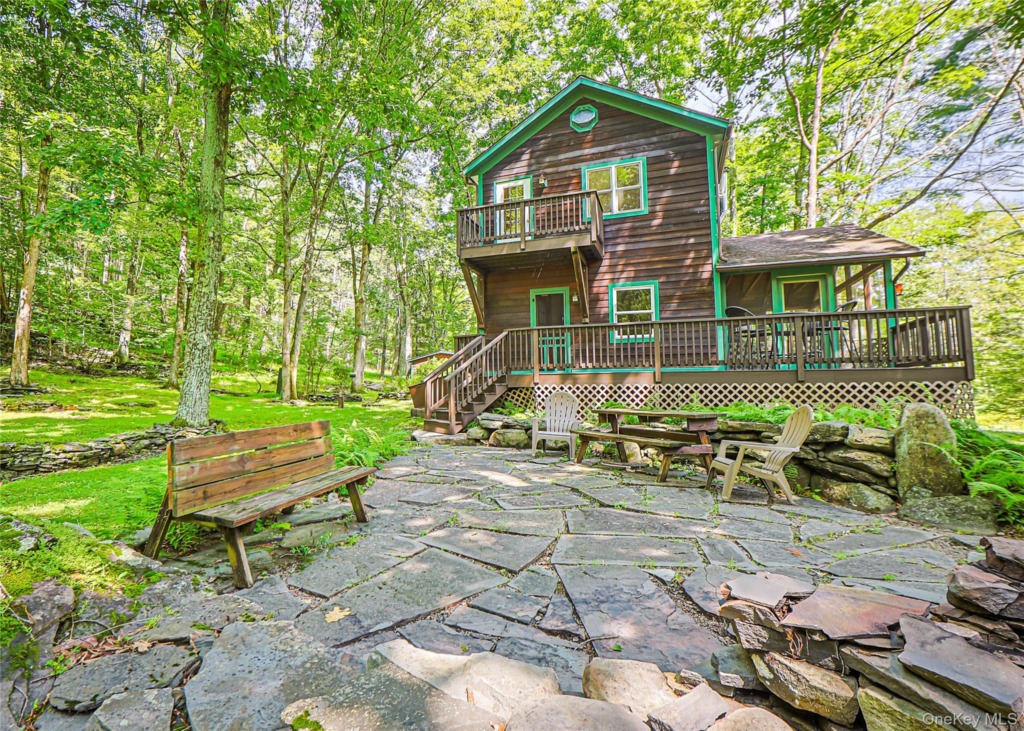 345 Dug Road