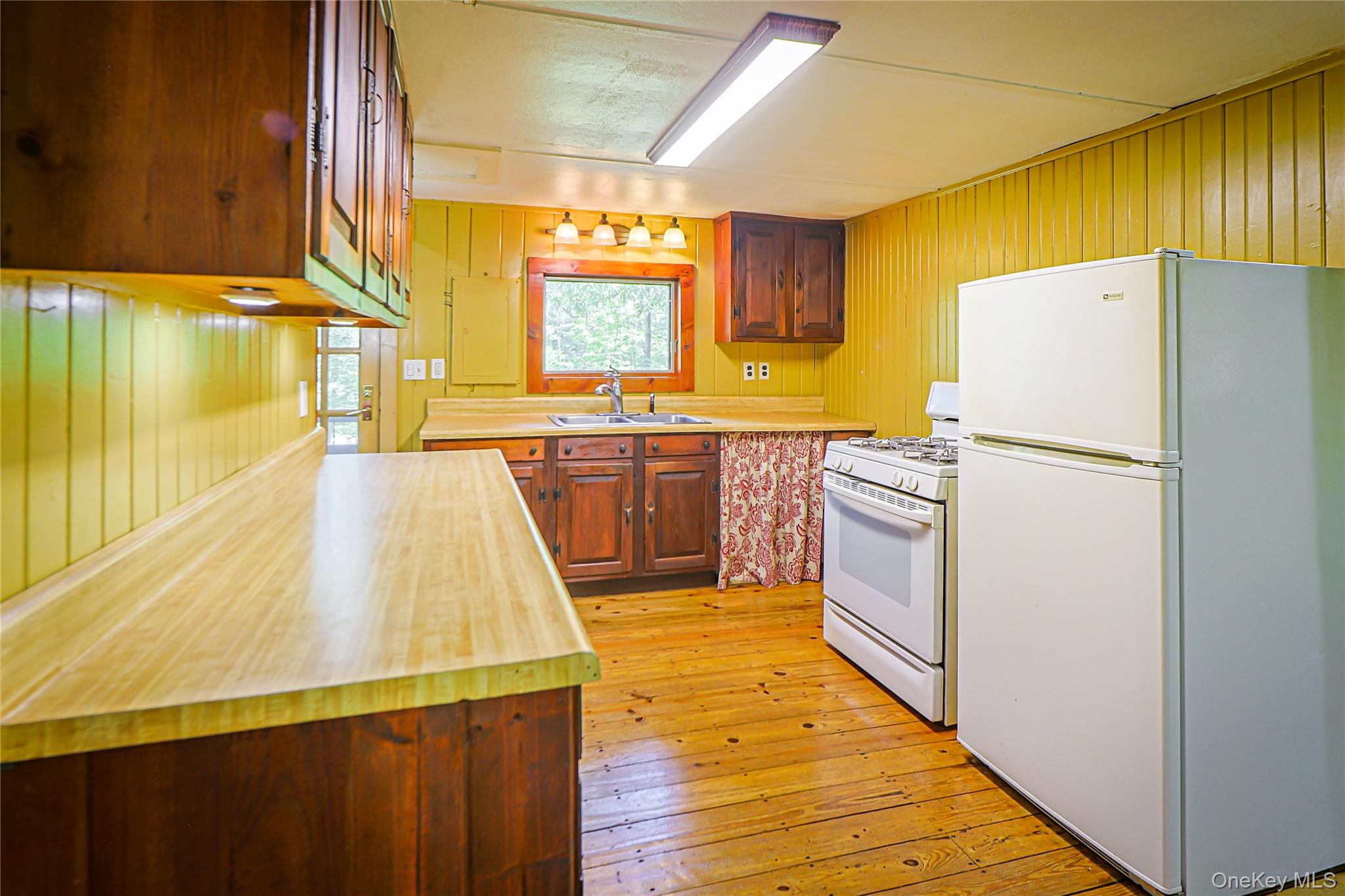 345 Dug Road Property Photo 19