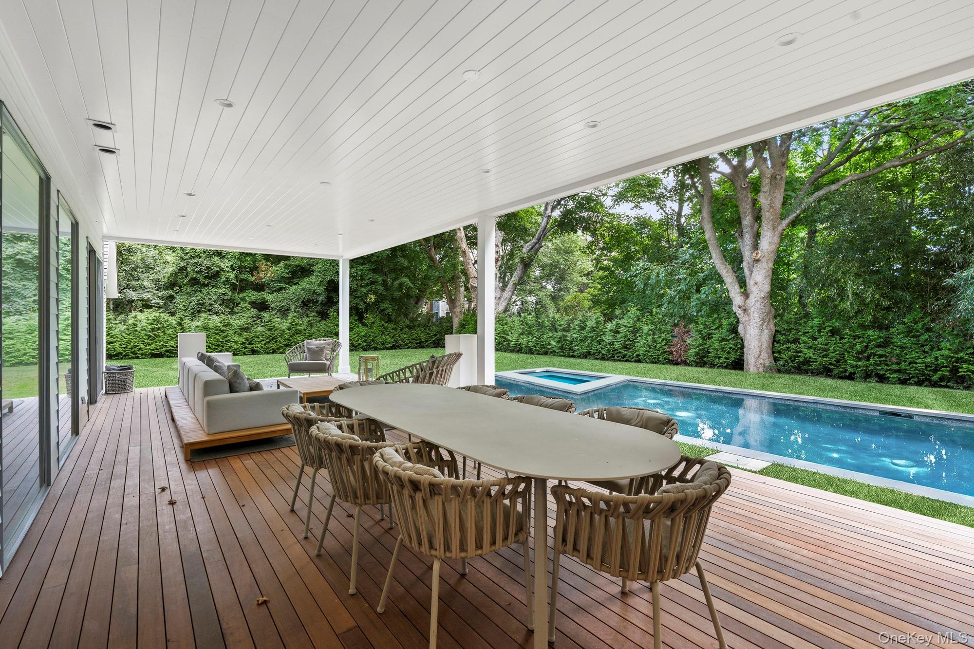 16 Gould Street Property Photo 18