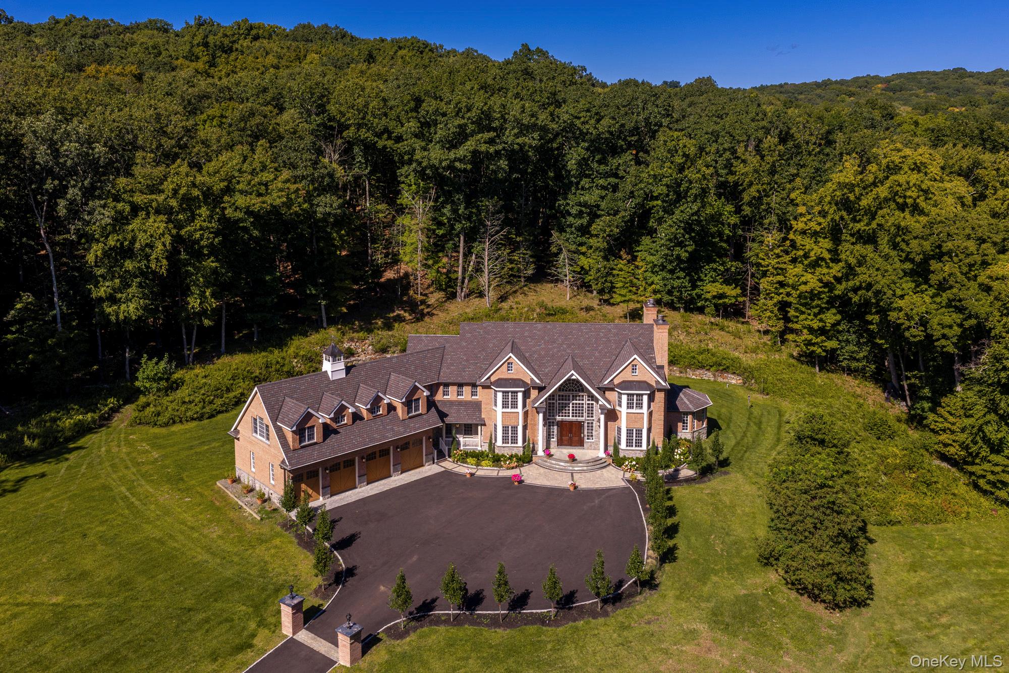 2649 Amawalk Road Property Photo 1