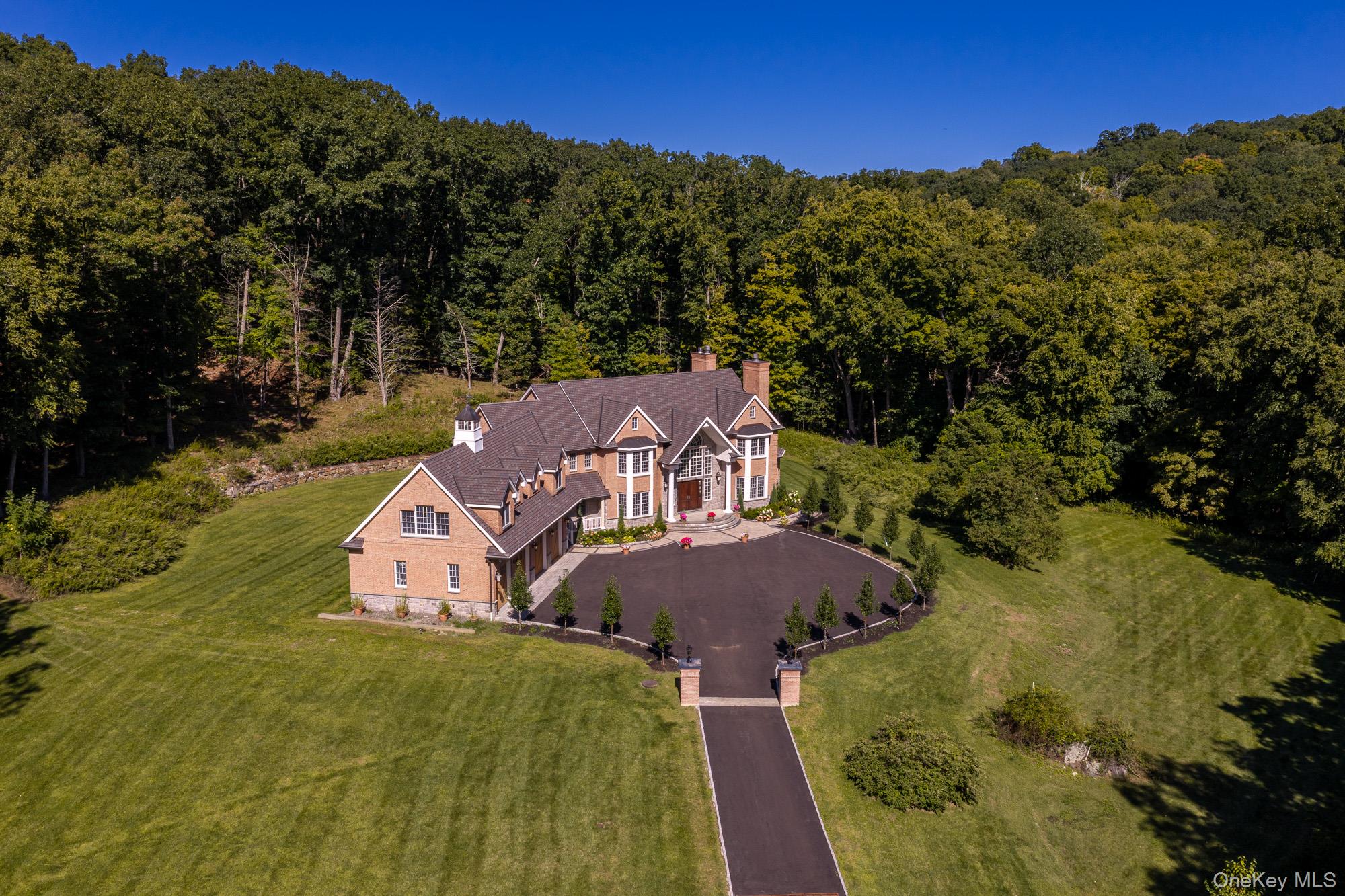 2649 Amawalk Road Property Photo 2