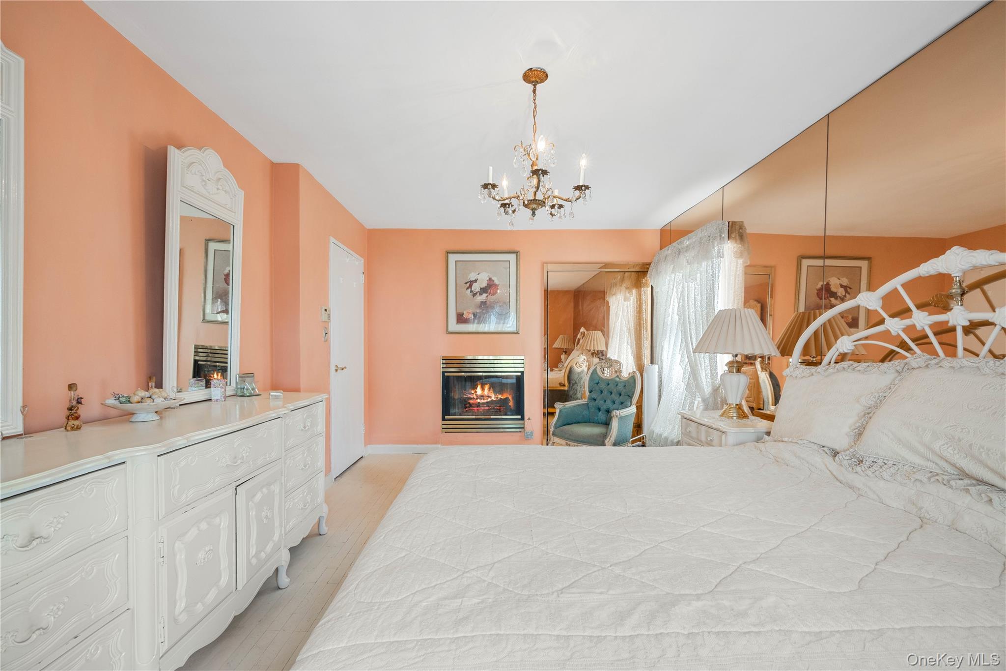 727 Hollywood Avenue Property Photo 22