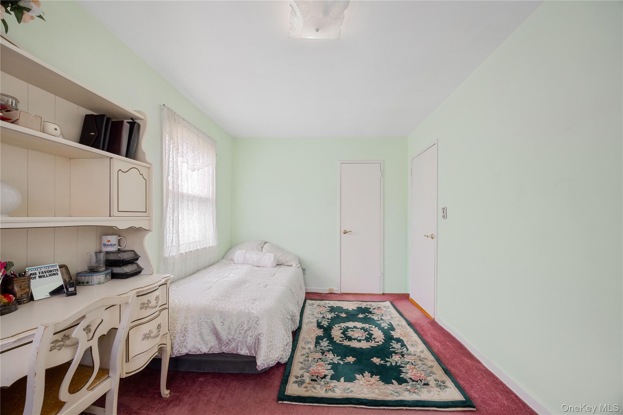 727 Hollywood Avenue Property Photo 24