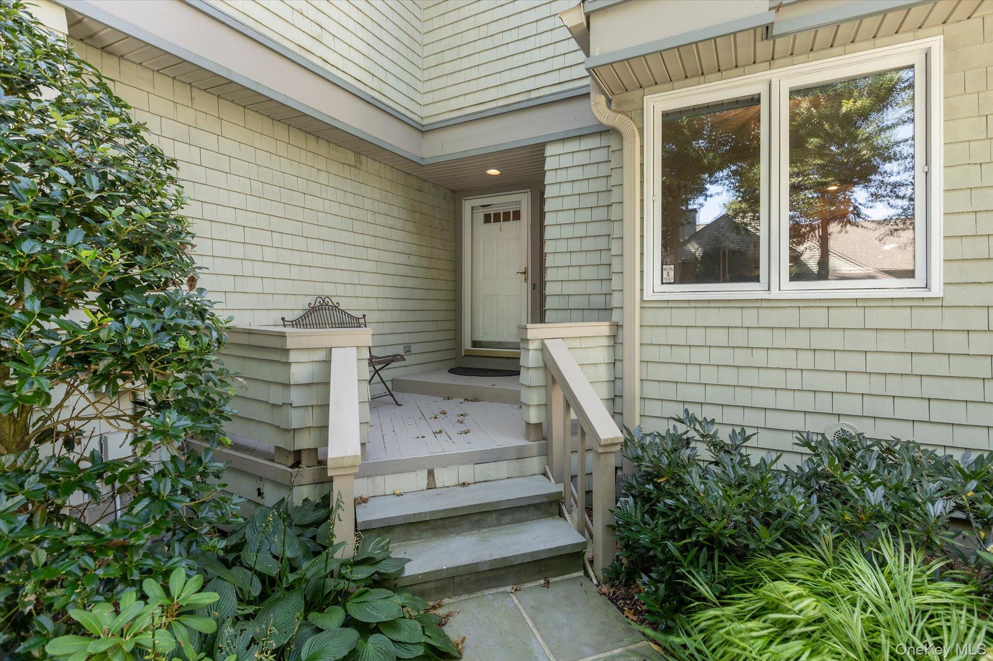 14 Insbrook Court Property Photo 3