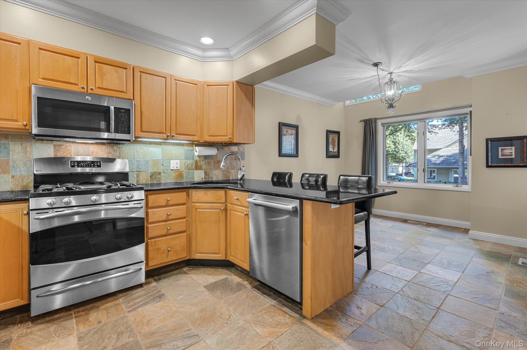 14 Insbrook Court Property Photo 10