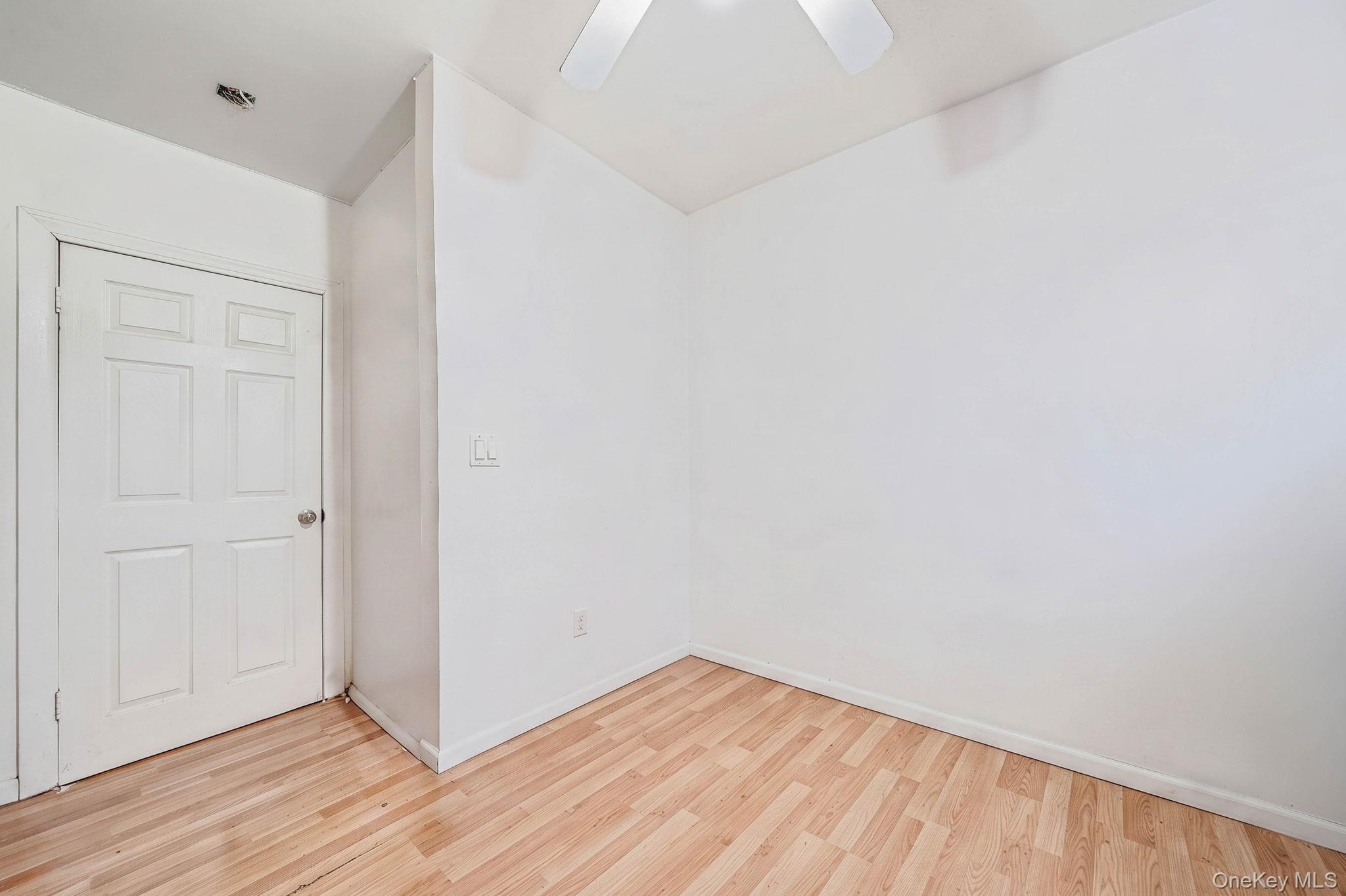 105 Hale Ave Property Photo 23