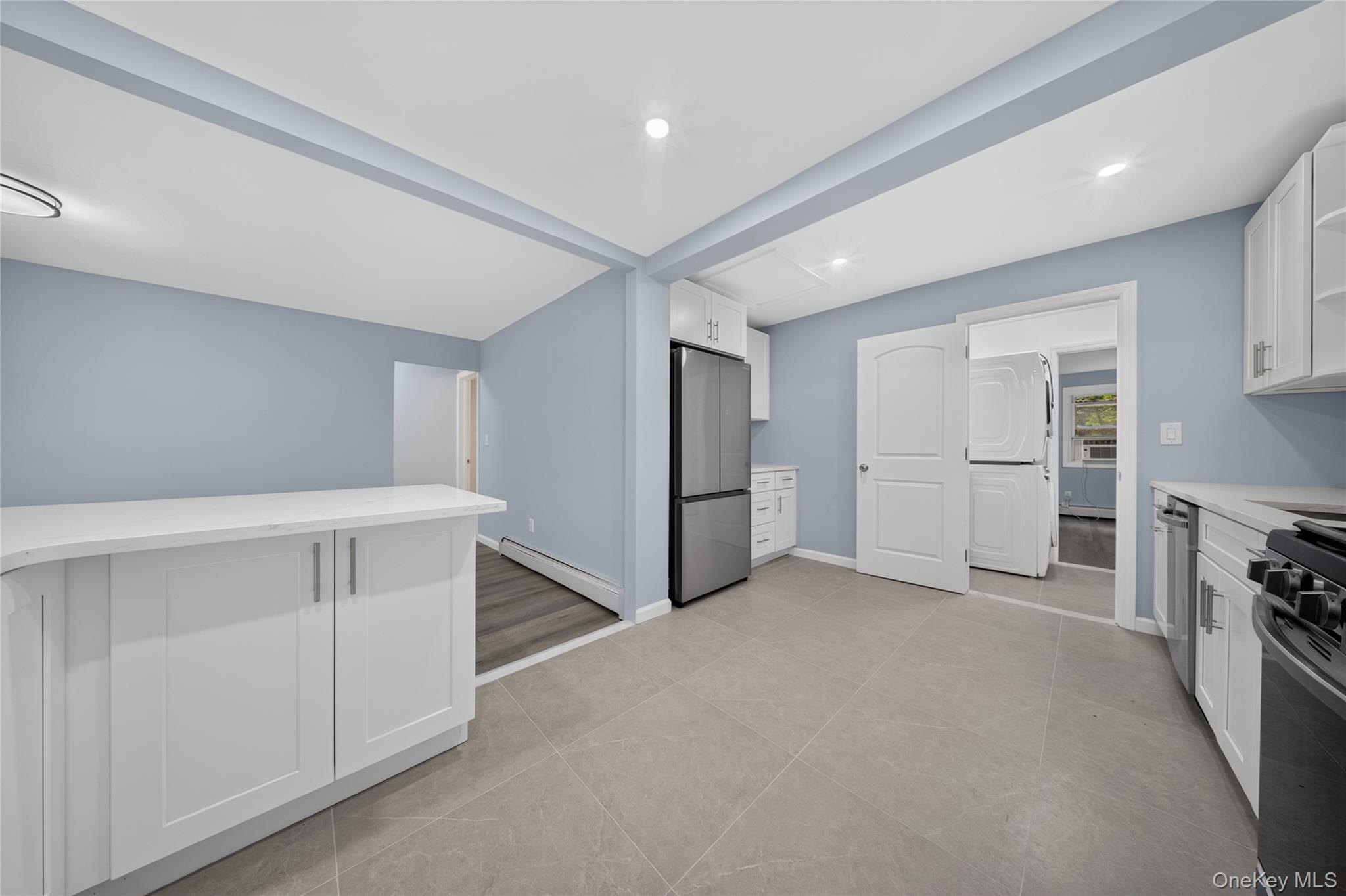 40 Christian Avenue Property Photo 10