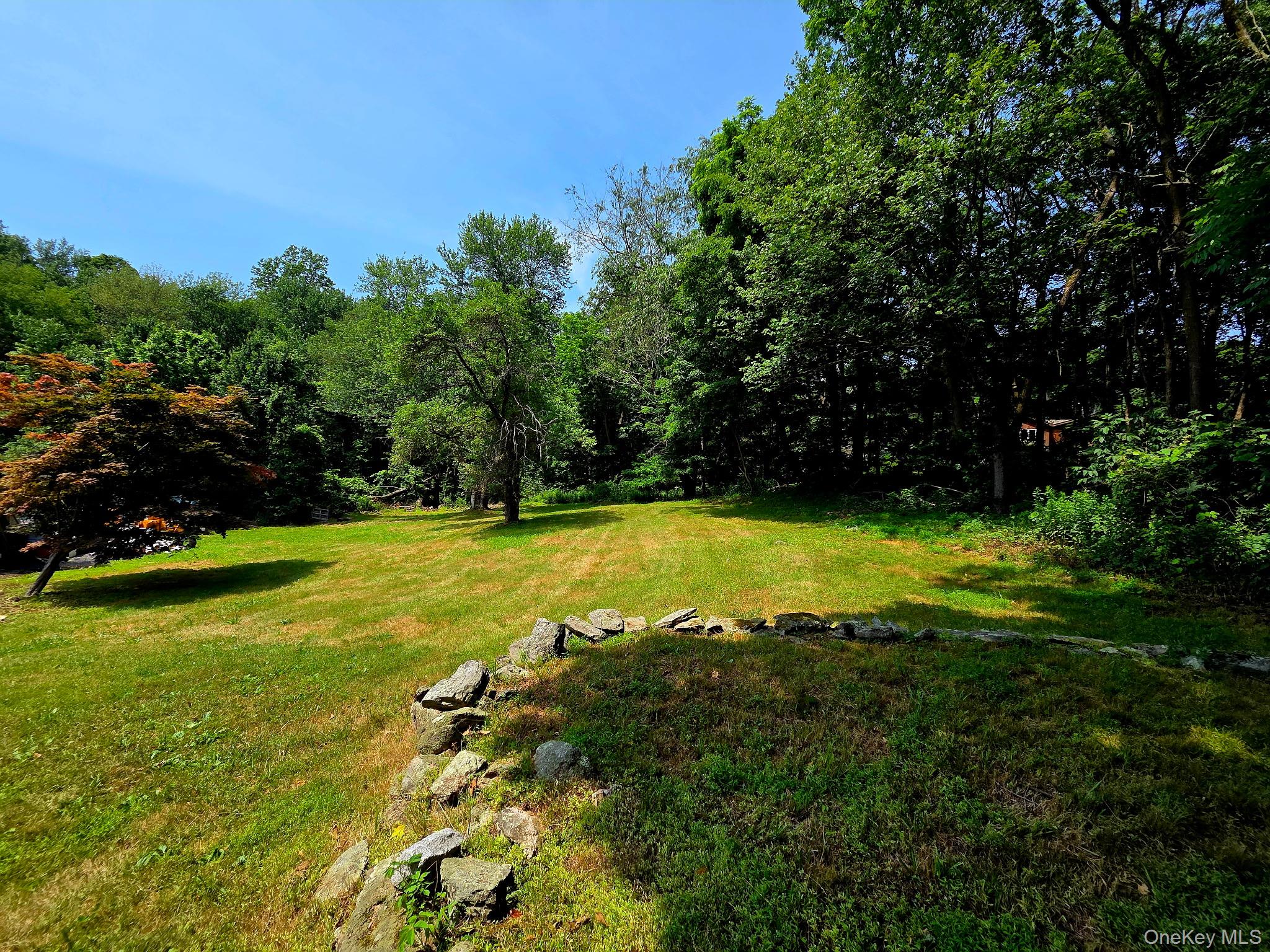 16 Ernest Lane Property Photo 2