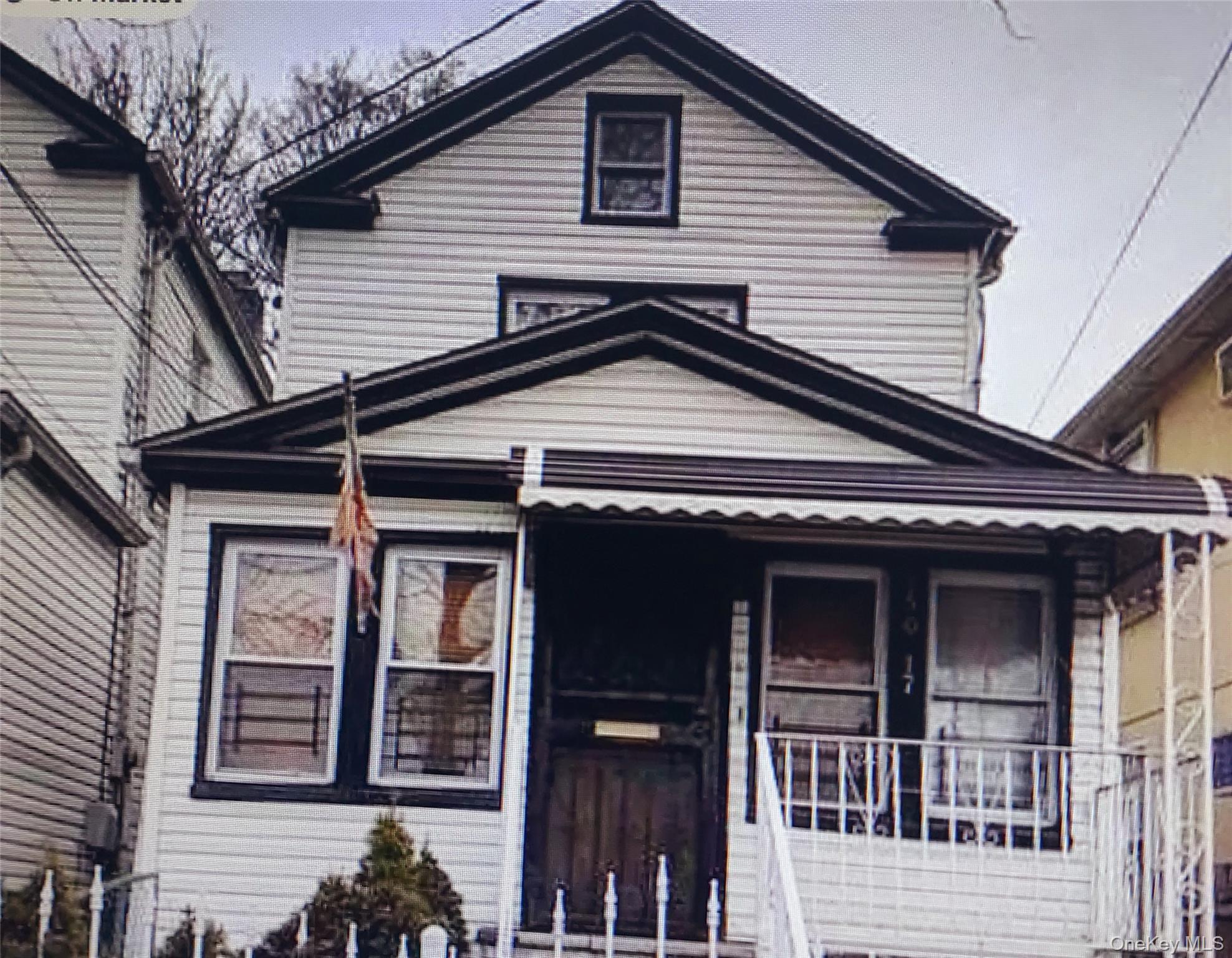 150-17 Linden Boulevard Property Photo 1